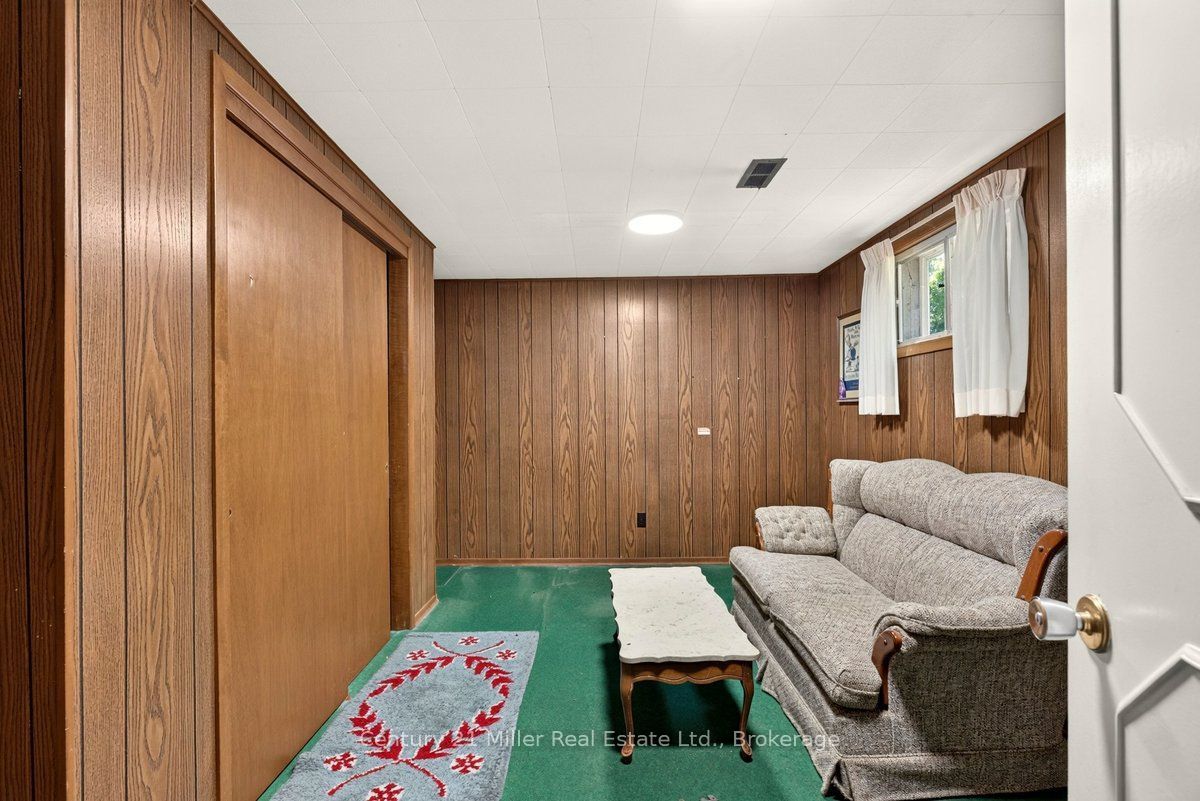 2013 Deramore Drive Property Photo 24