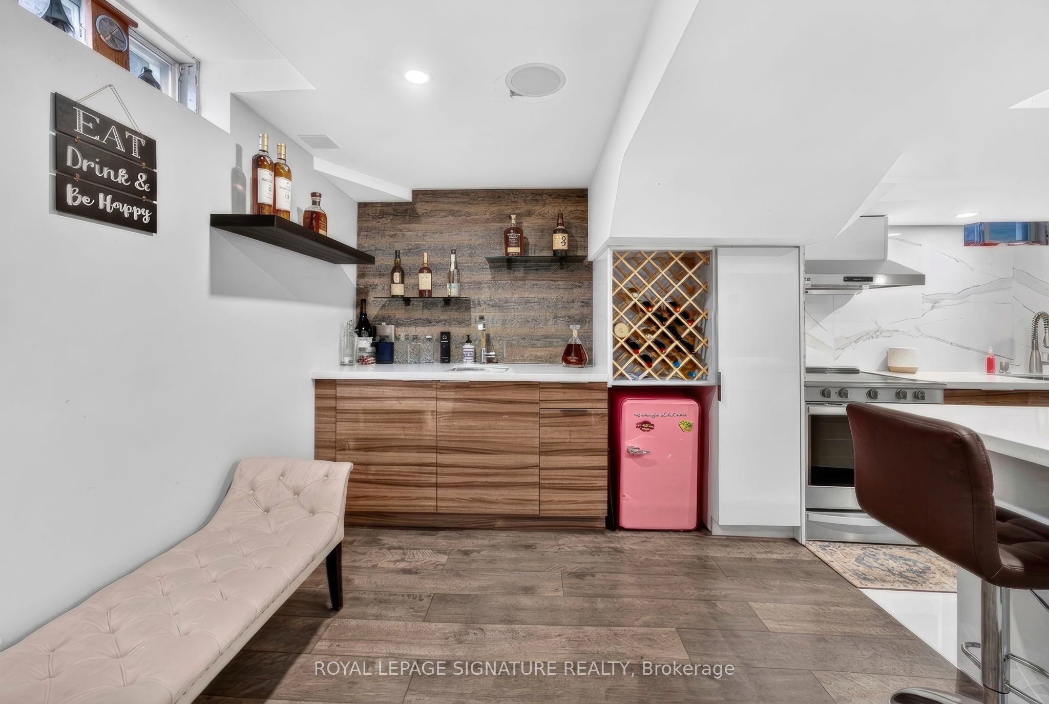 70 Florette Place Property Photo 36