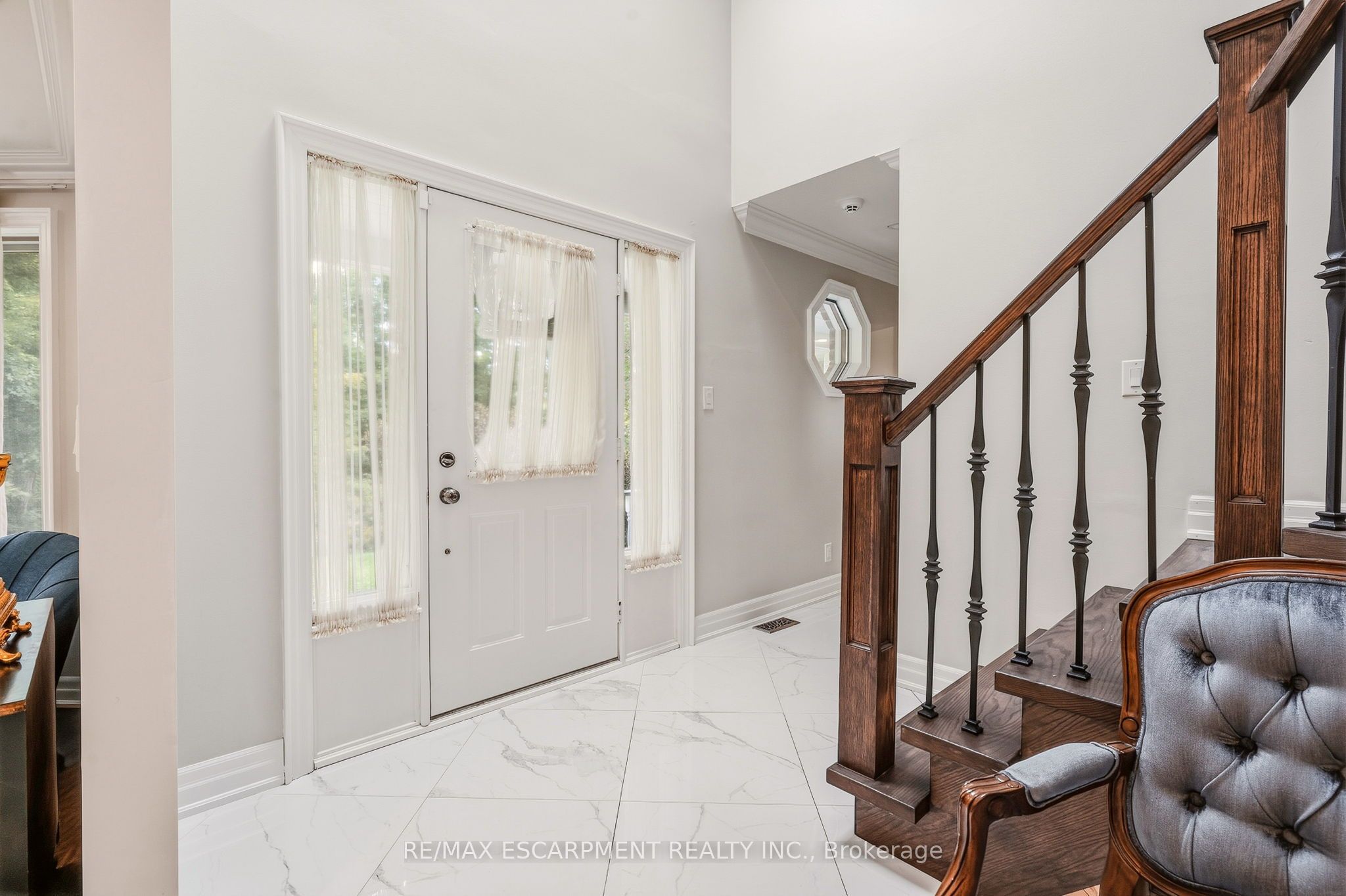 8010 Guelph Line Property Photo 9