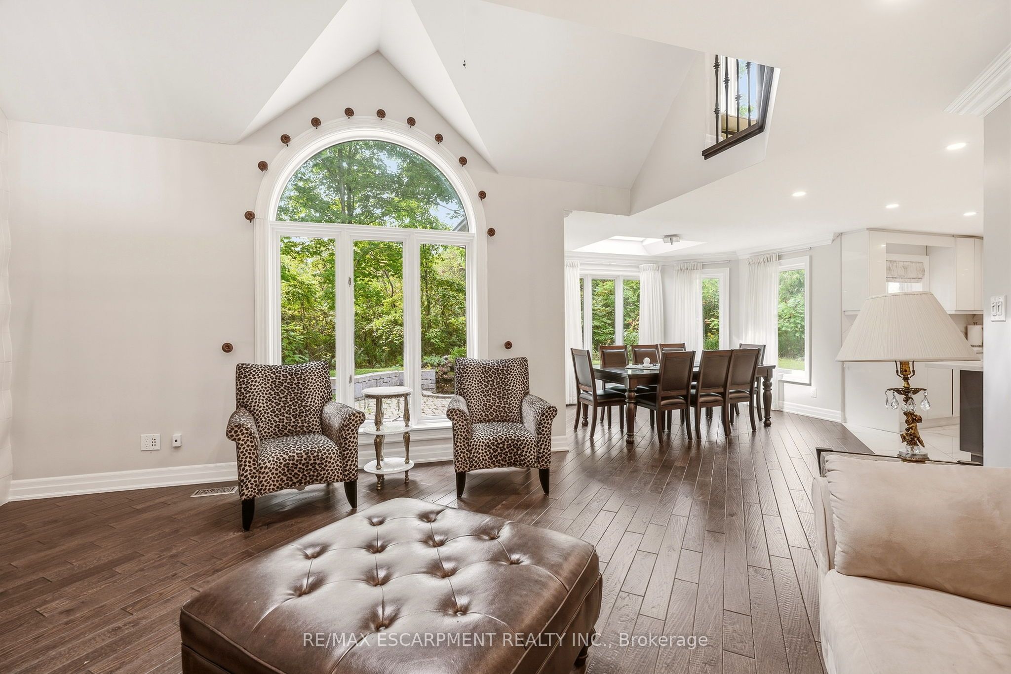 8010 Guelph Line Property Photo 17