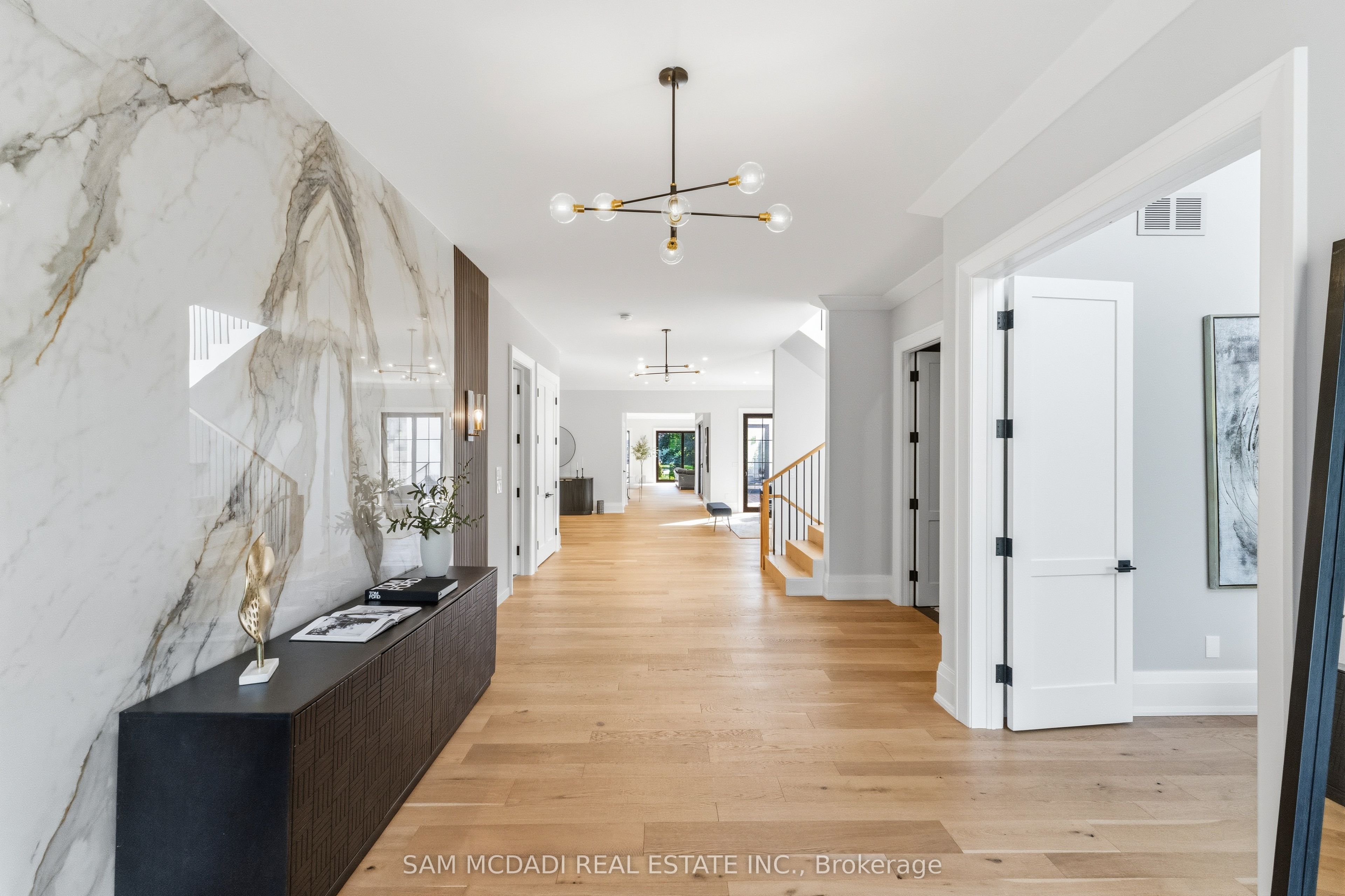 584 Fourth Line Property Photo 3