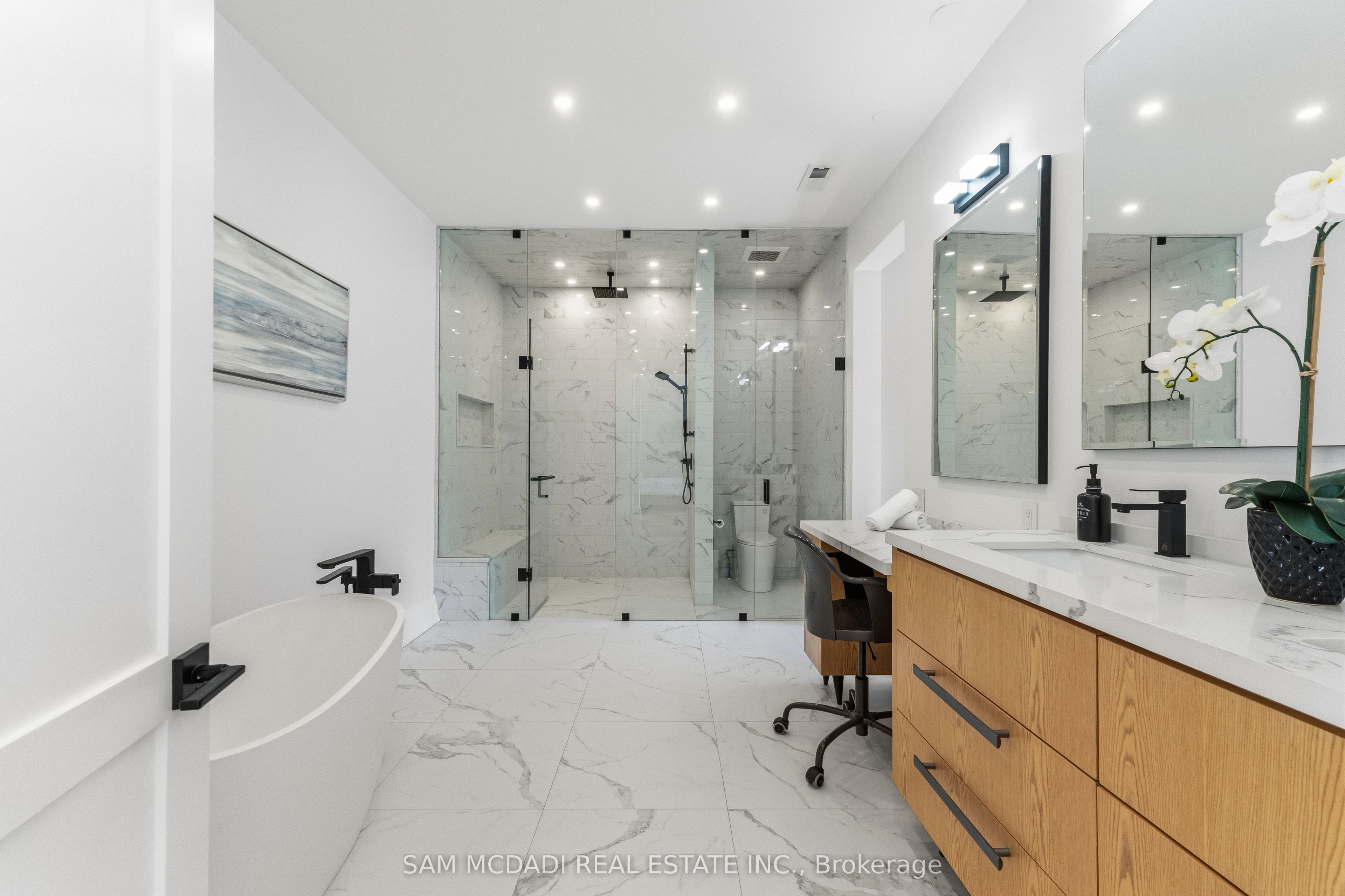 584 Fourth Line Property Photo 23