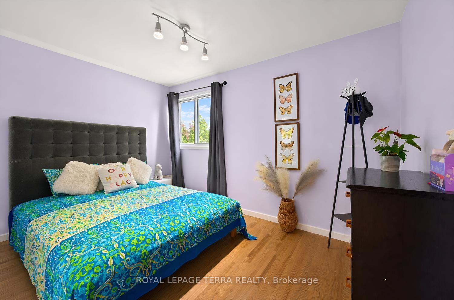 1571 Lewisham Drive Property Photo 23