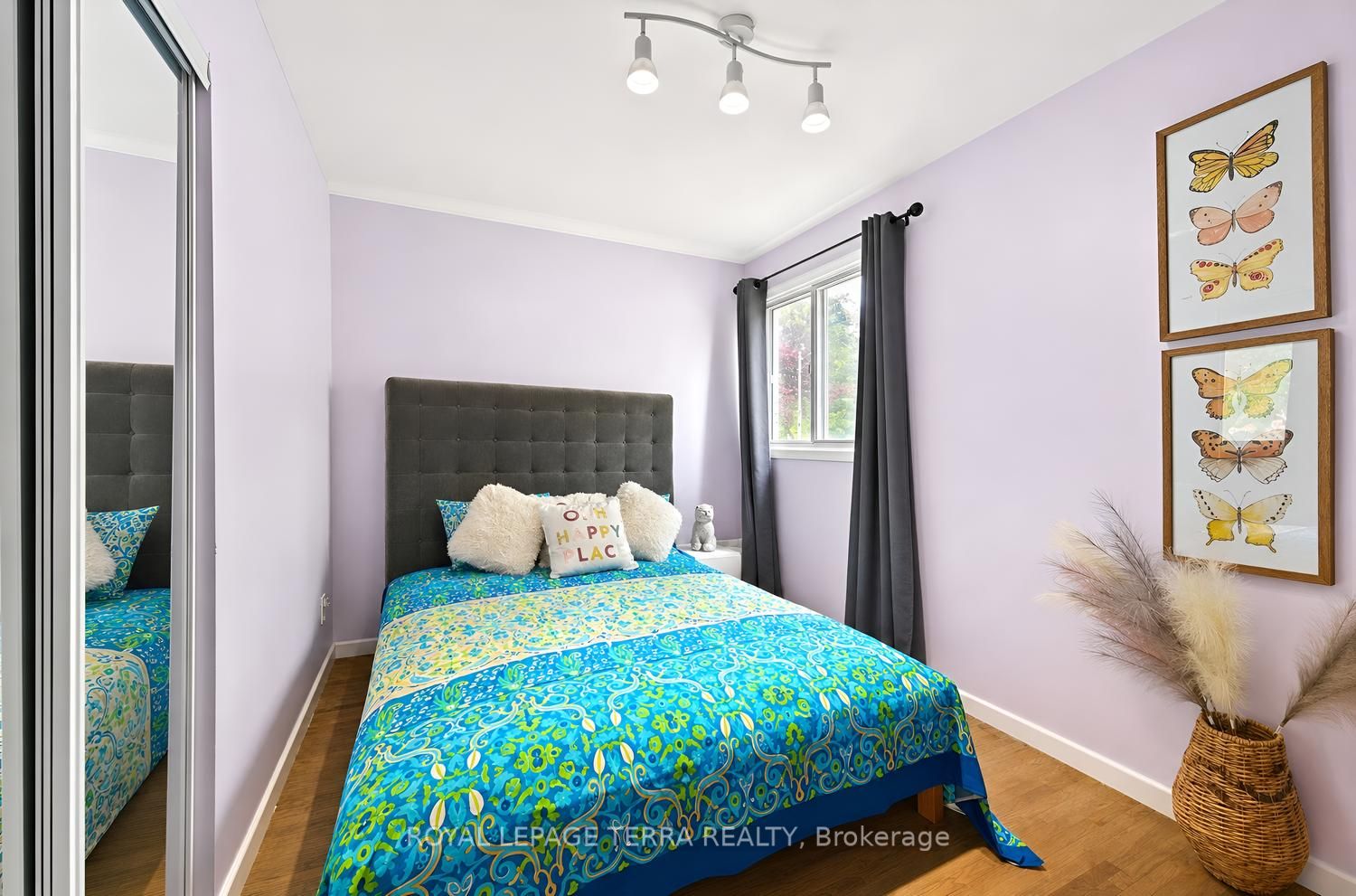1571 Lewisham Drive Property Photo 24