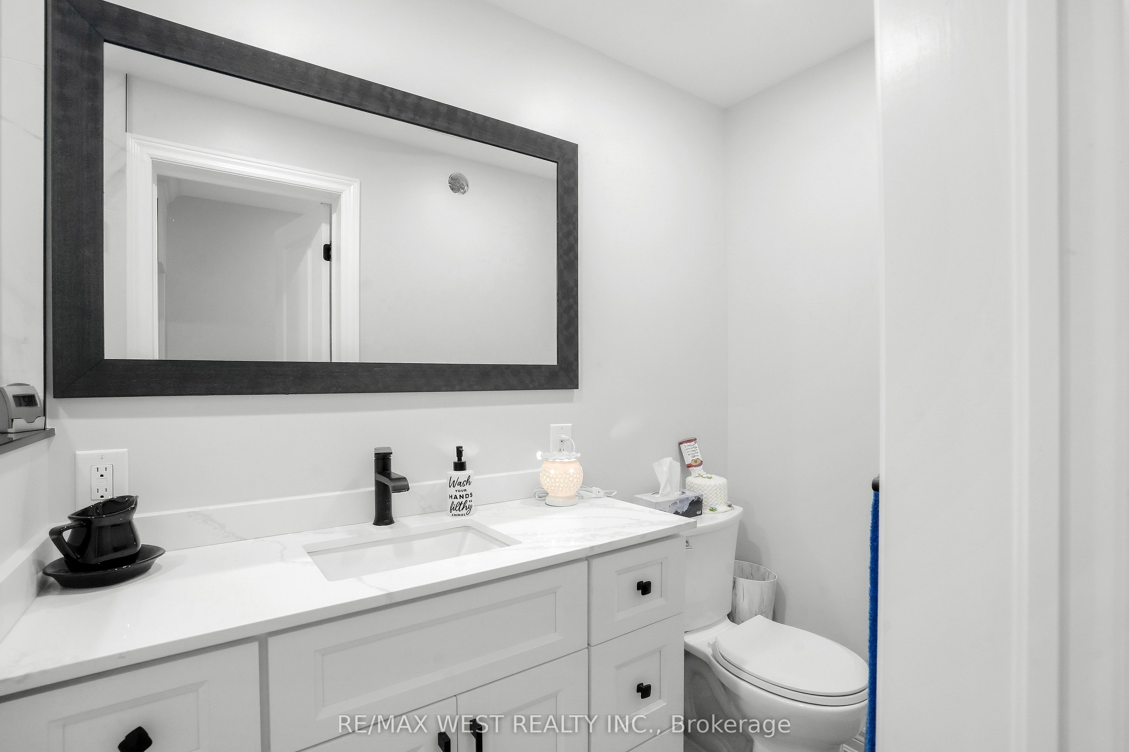 34 Sweet Oak Court Property Photo 9