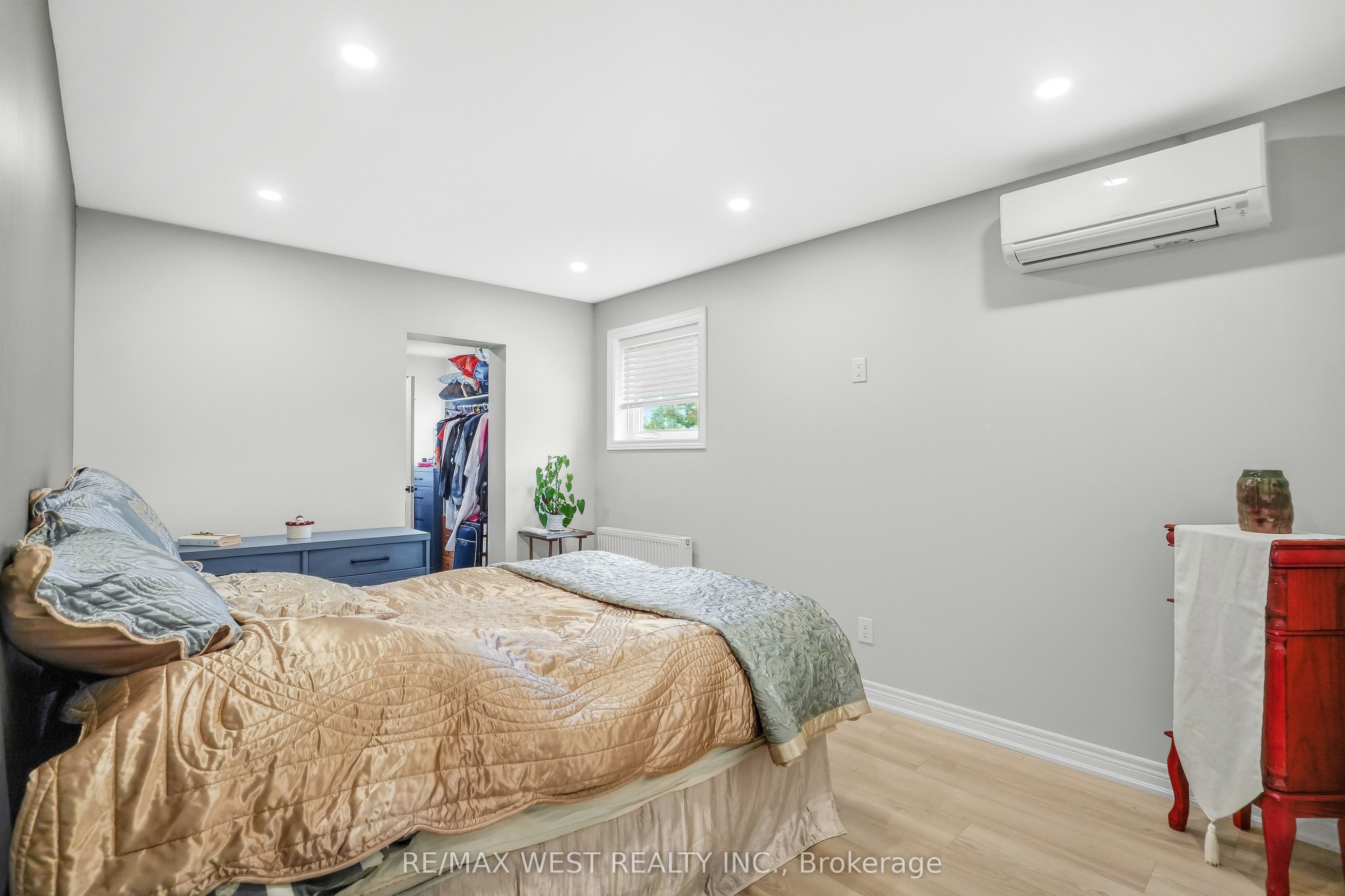 34 Sweet Oak Court Property Photo 10
