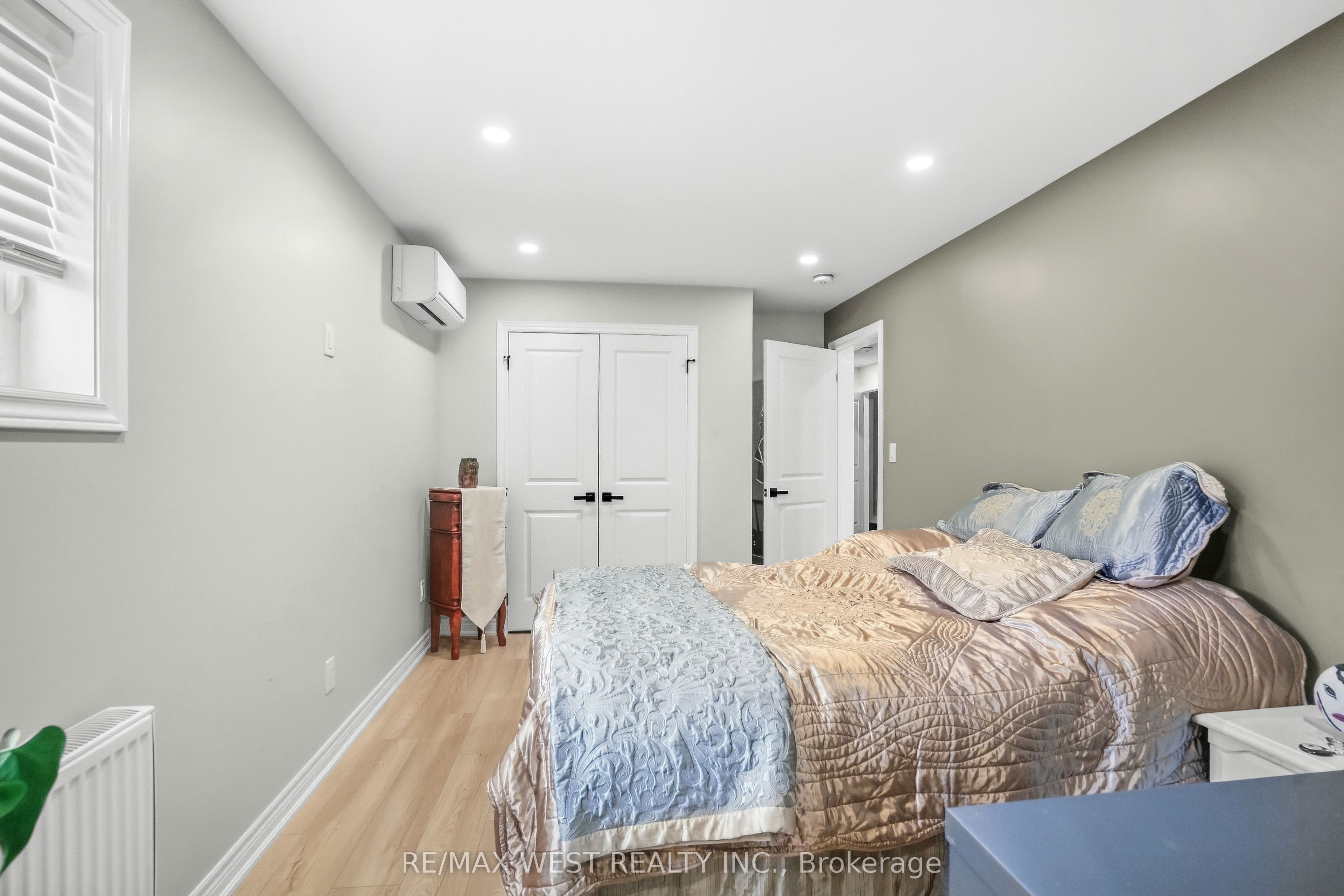 34 Sweet Oak Court Property Photo 11
