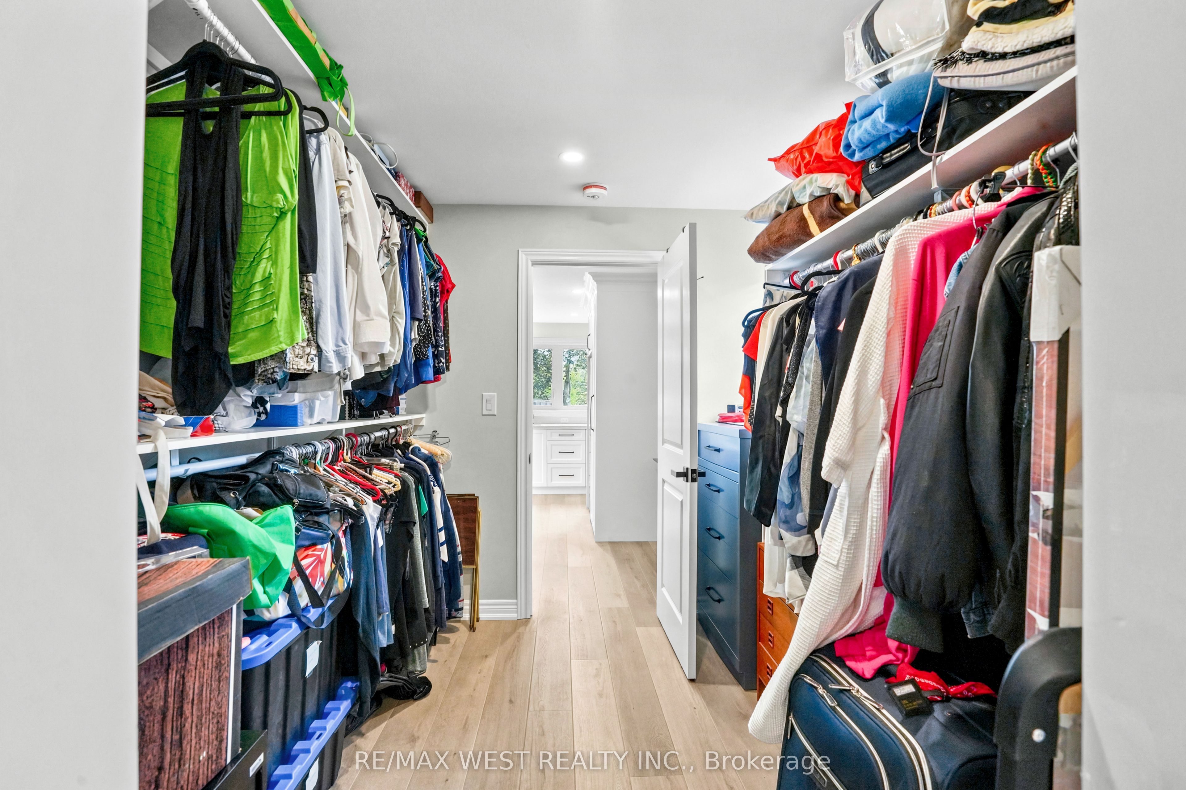 34 Sweet Oak Court Property Photo 12