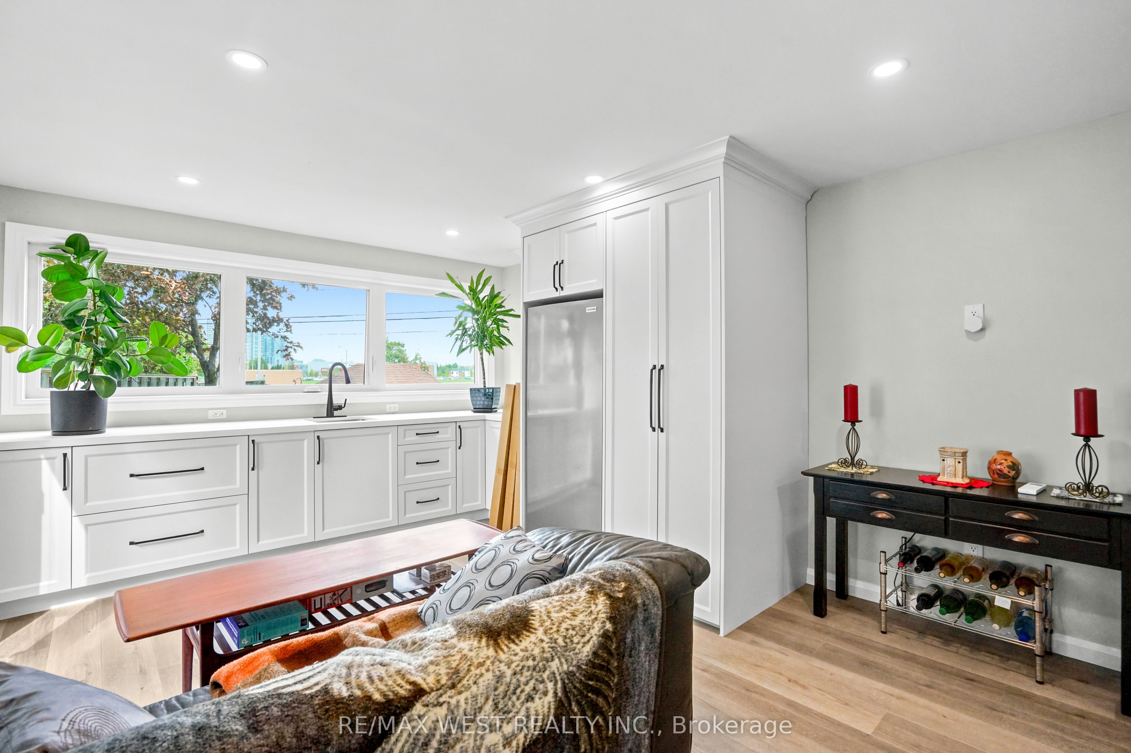 34 Sweet Oak Court Property Photo 13