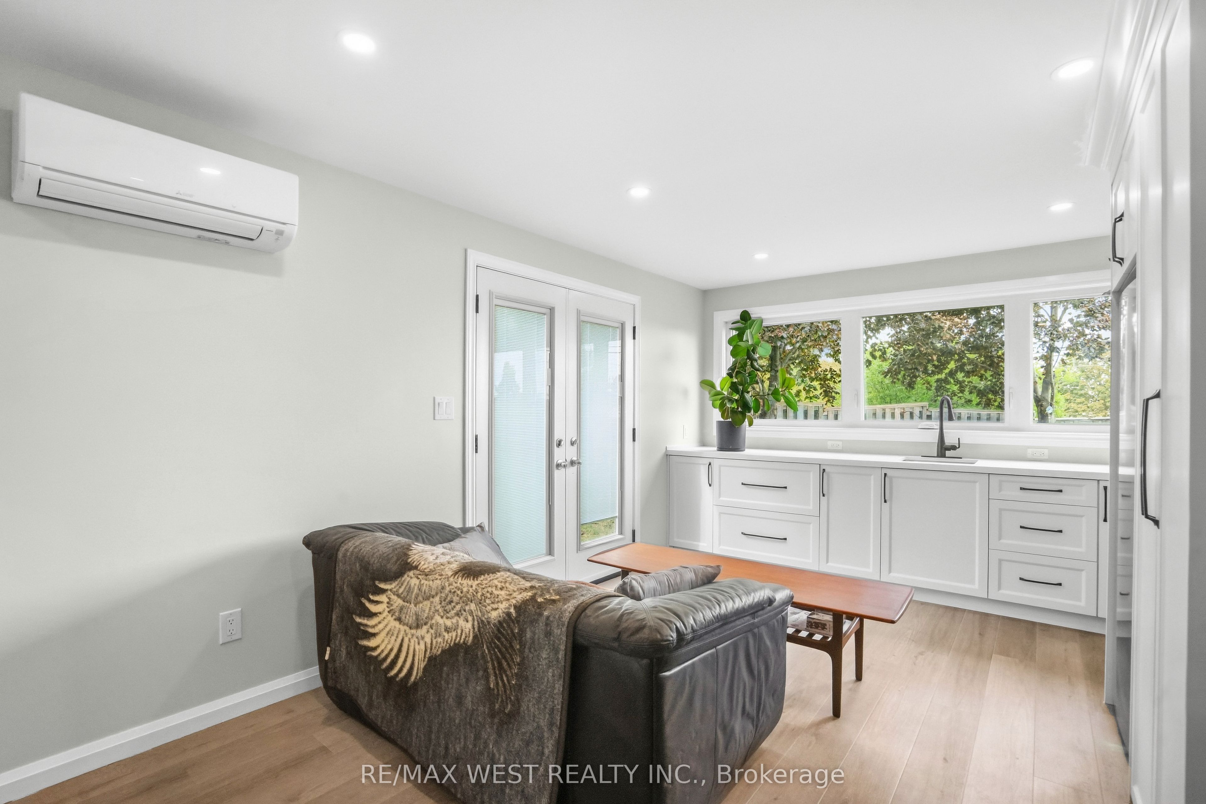 34 Sweet Oak Court Property Photo 15