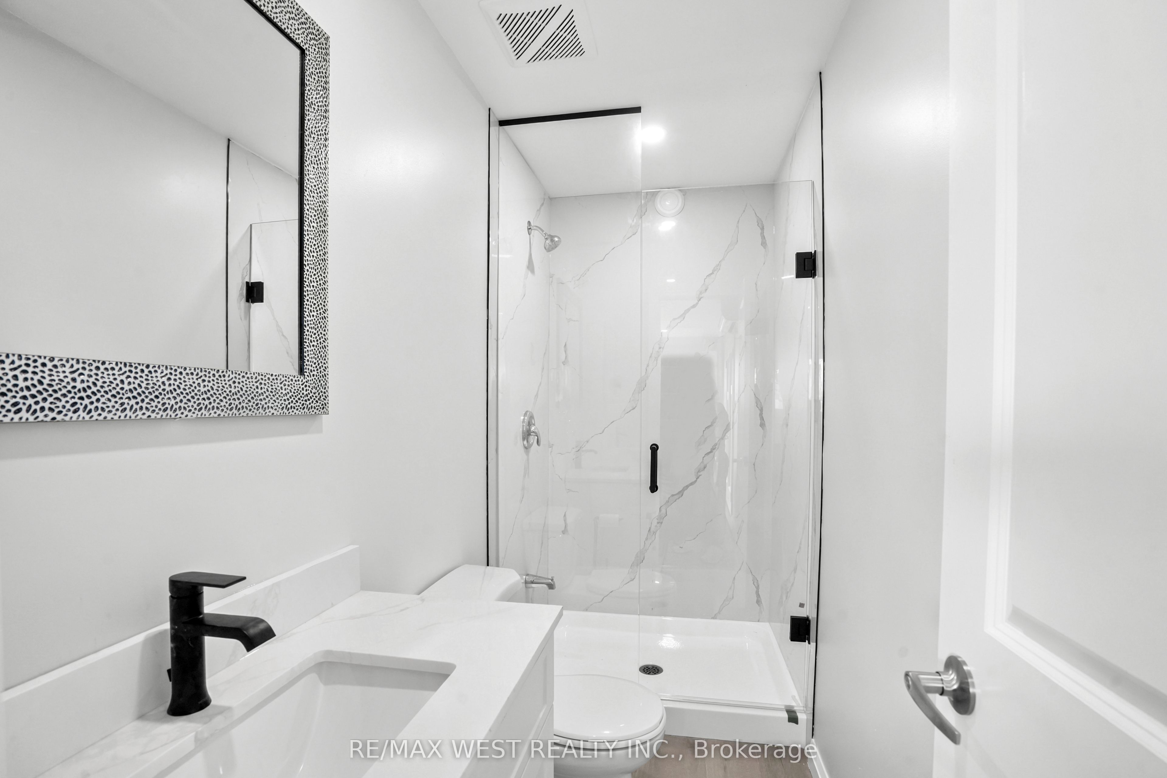 34 Sweet Oak Court Property Photo 16