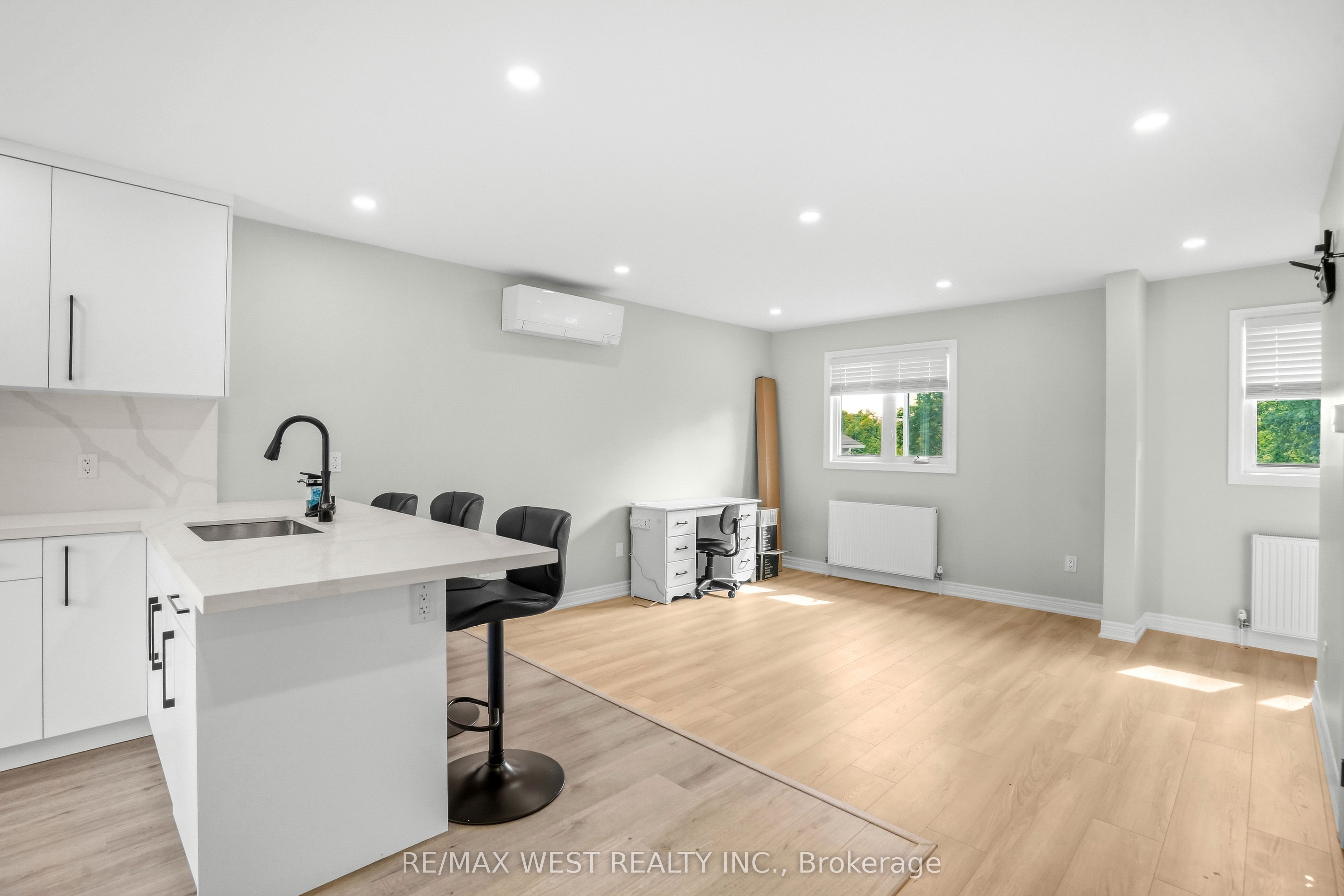 34 Sweet Oak Court Property Photo 20