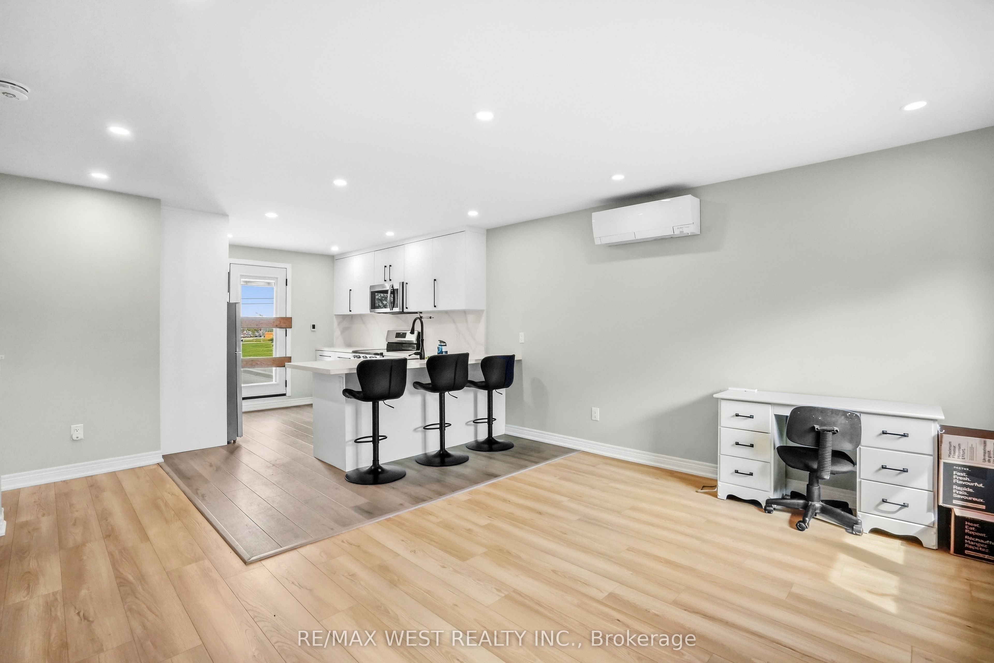 34 Sweet Oak Court Property Photo 21