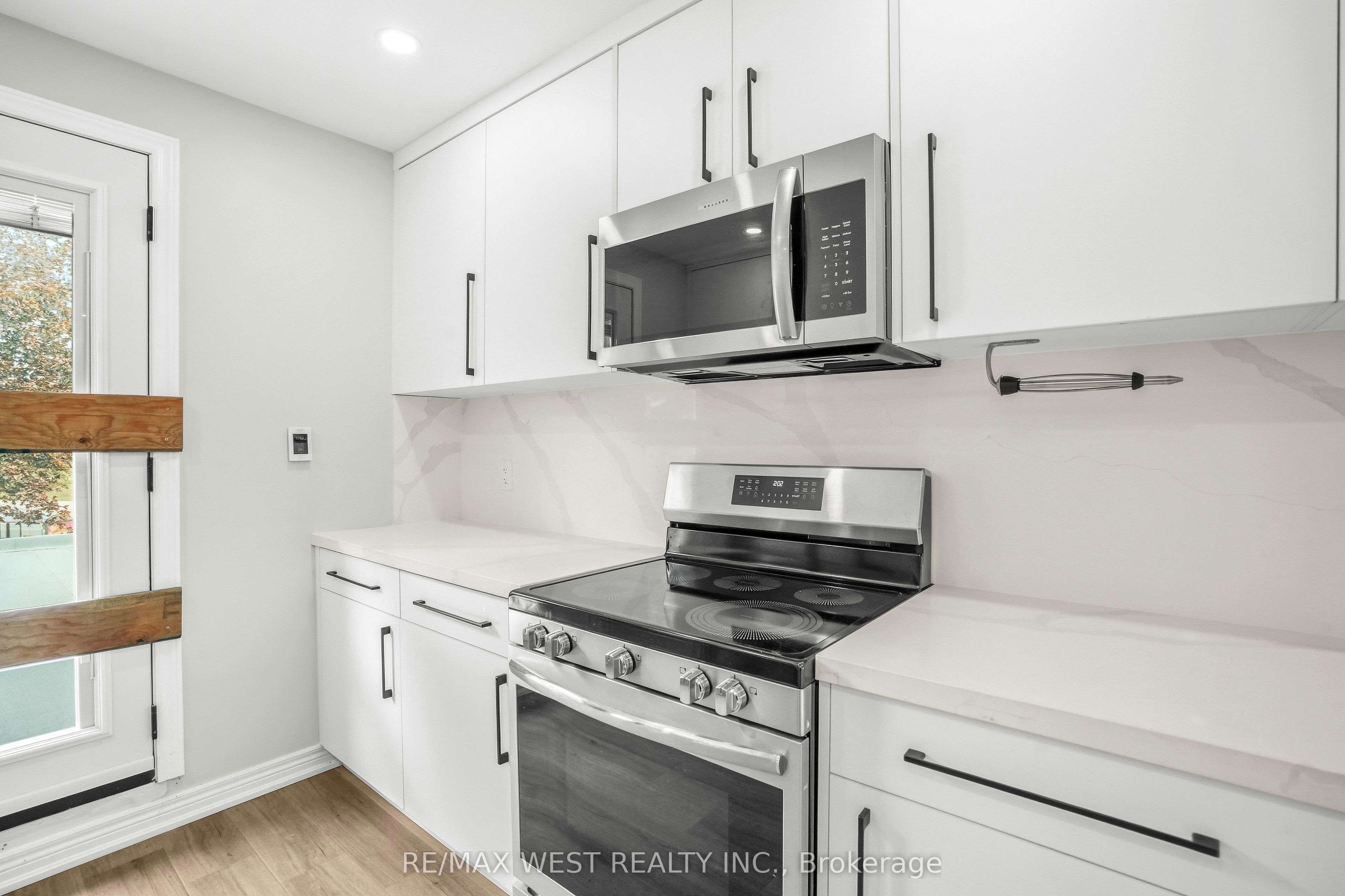 34 Sweet Oak Court Property Photo 23