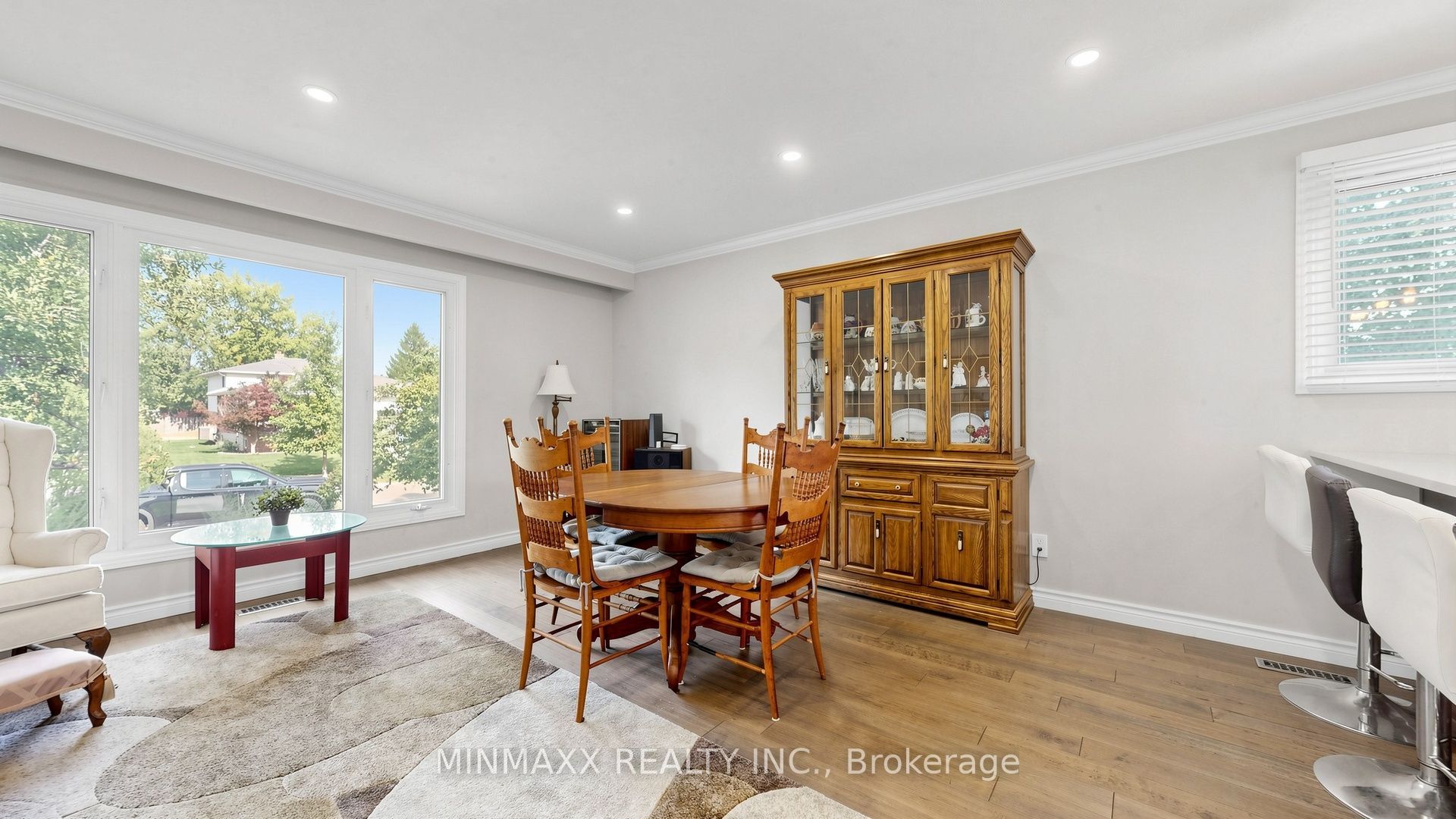 482 Gowland Crescent Property Photo 11