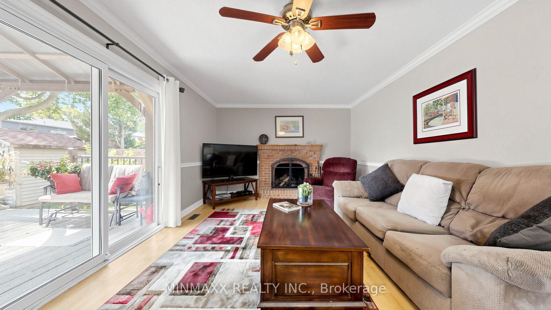 482 Gowland Crescent Property Photo 12