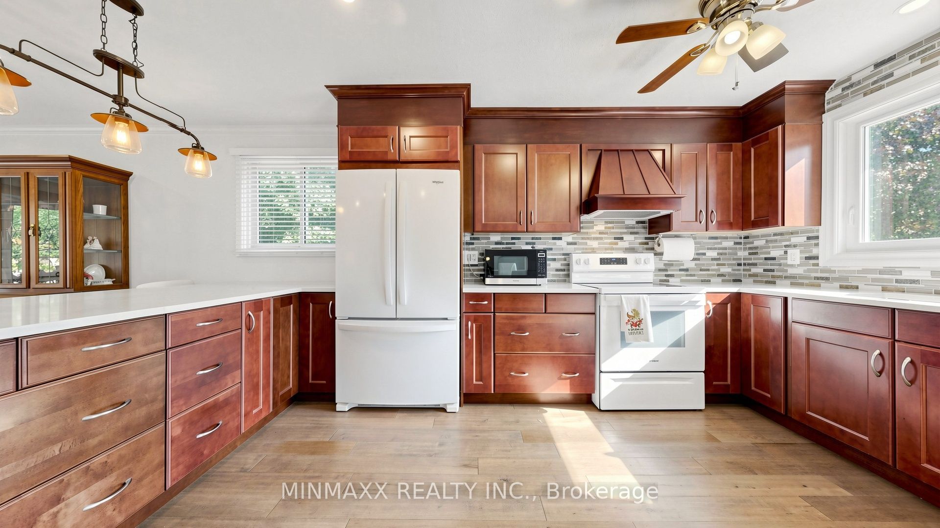 482 Gowland Crescent Property Photo 18