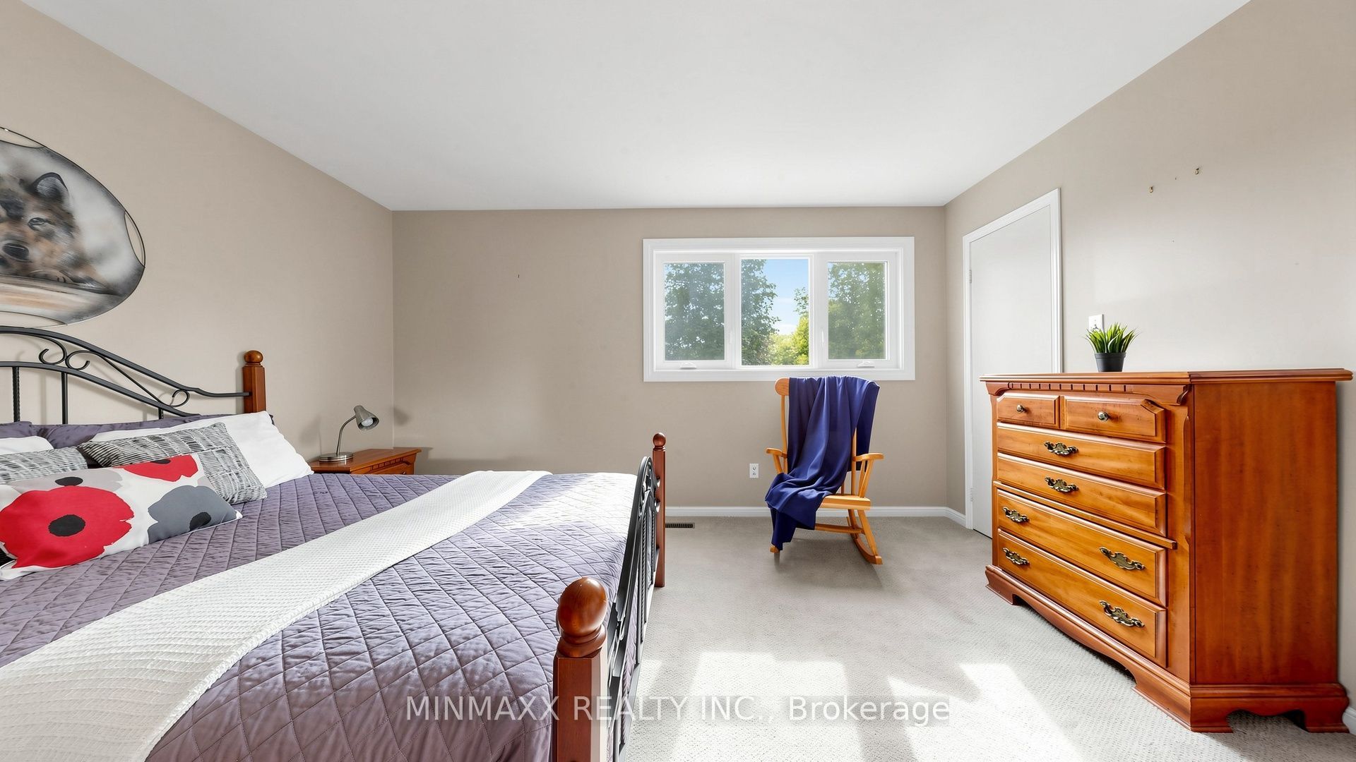482 Gowland Crescent Property Photo 28