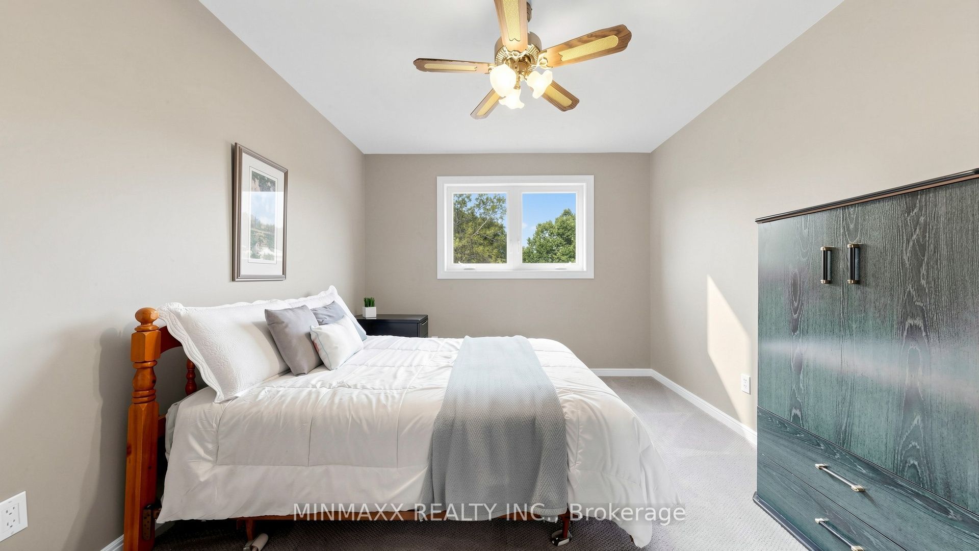 482 Gowland Crescent Property Photo 33