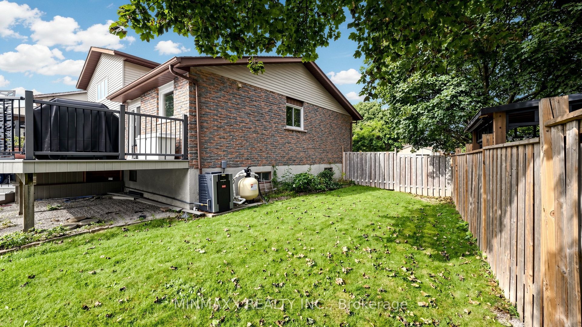 482 Gowland Crescent Property Photo 49