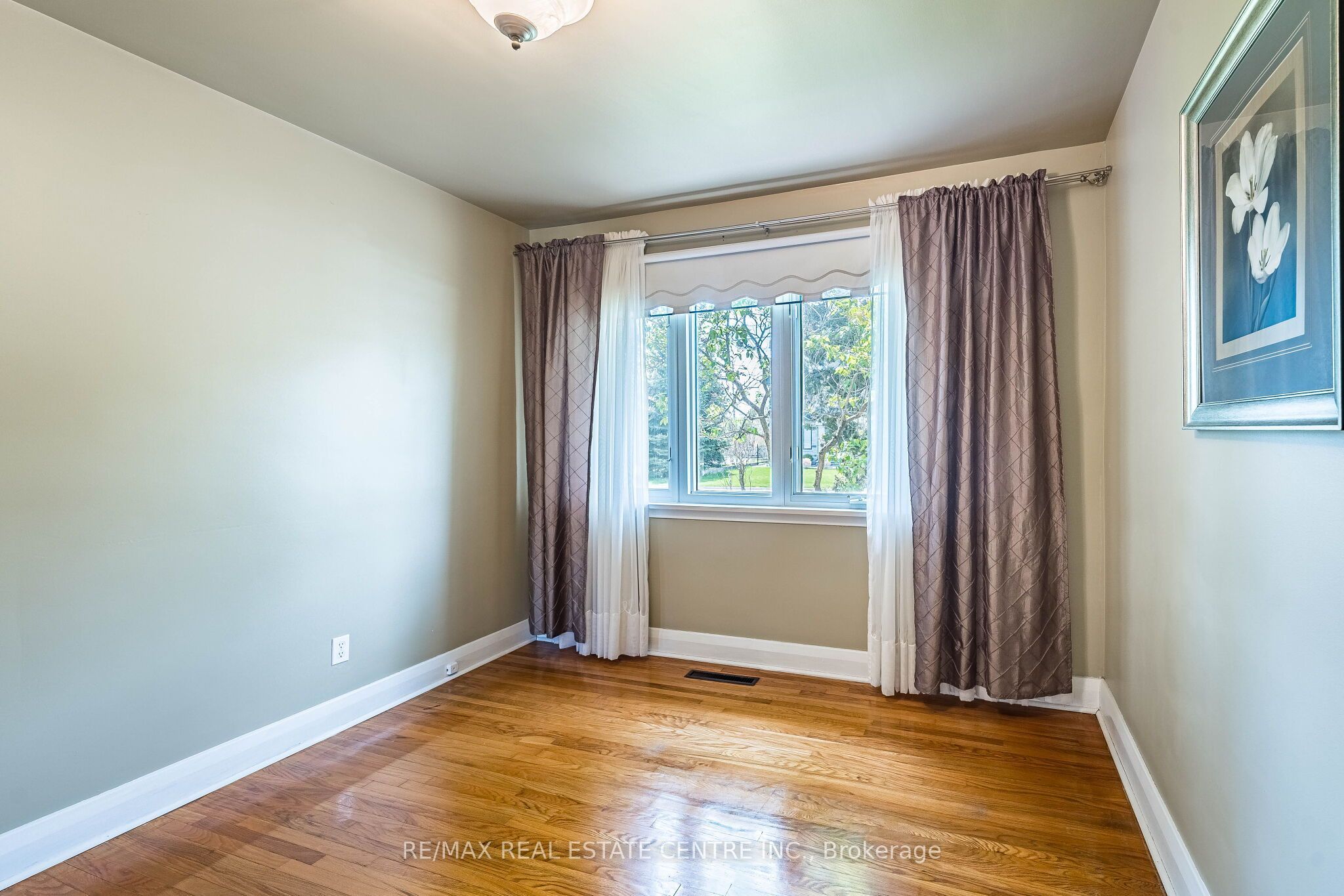 2591 Whaley Drive Property Photo 21