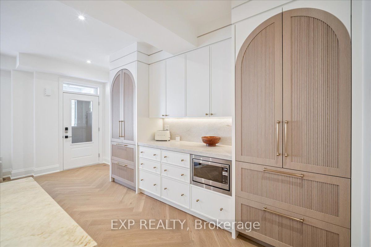 3266 Sixth Line Property Photo 8