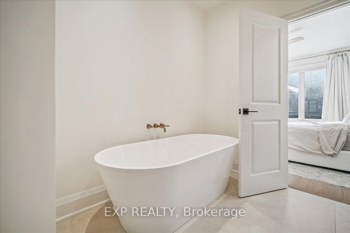 3266 Sixth Line Property Photo 30