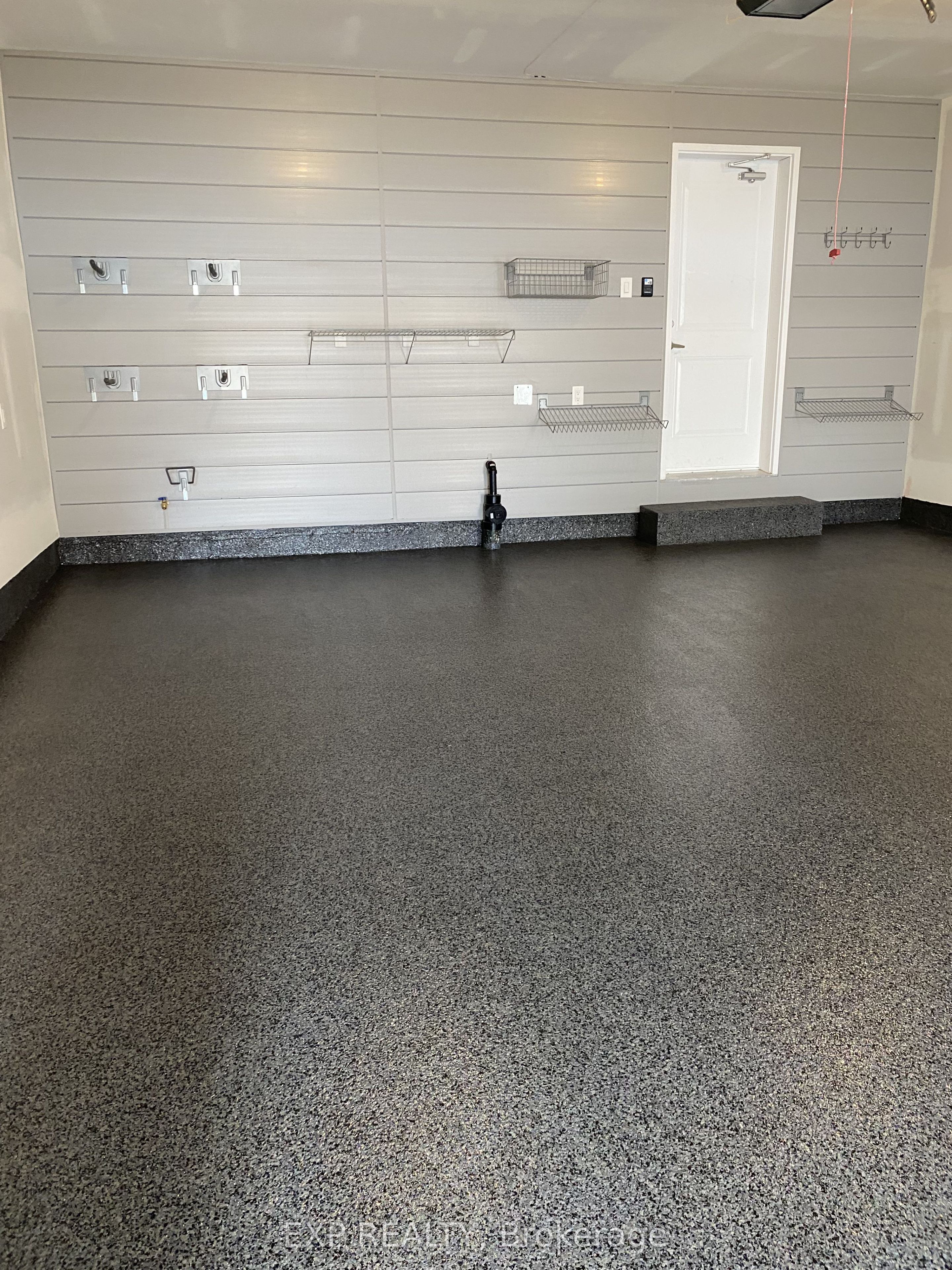 3266 Sixth Line Property Photo 42