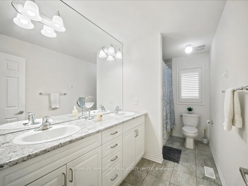 268 Chilver Heights Property Photo 28