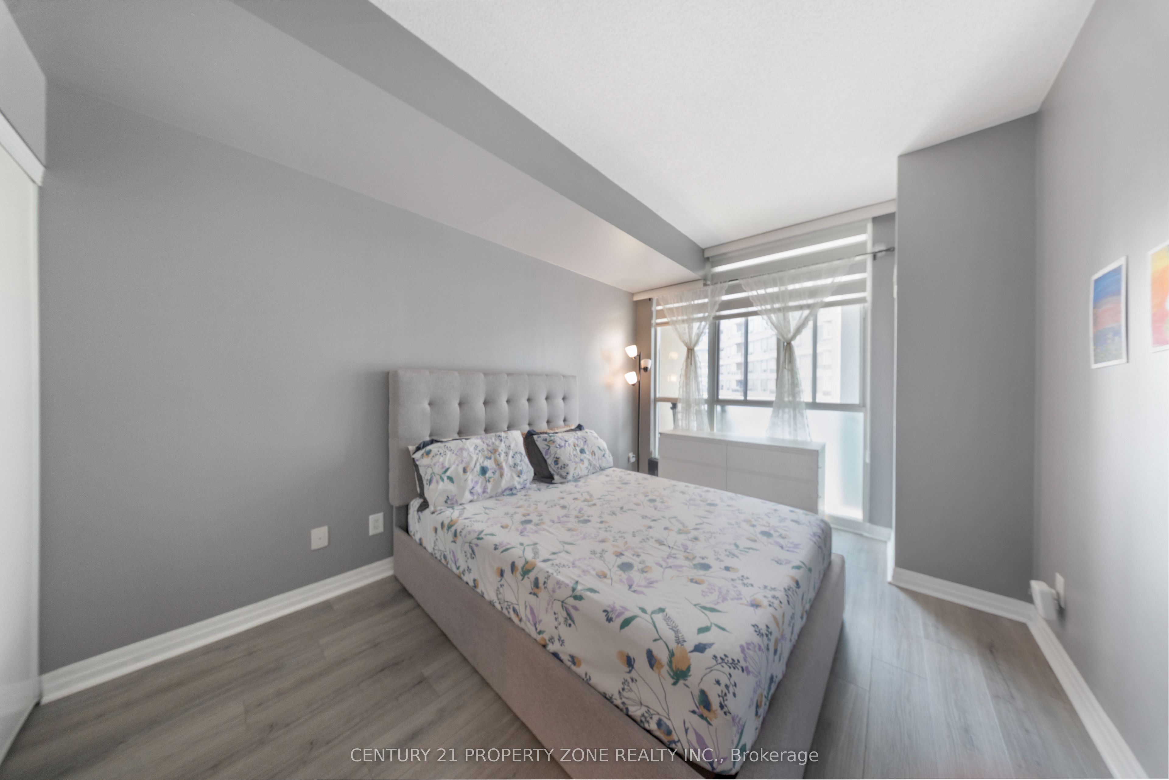 225 Webb Drive 2210 Property Photo 18