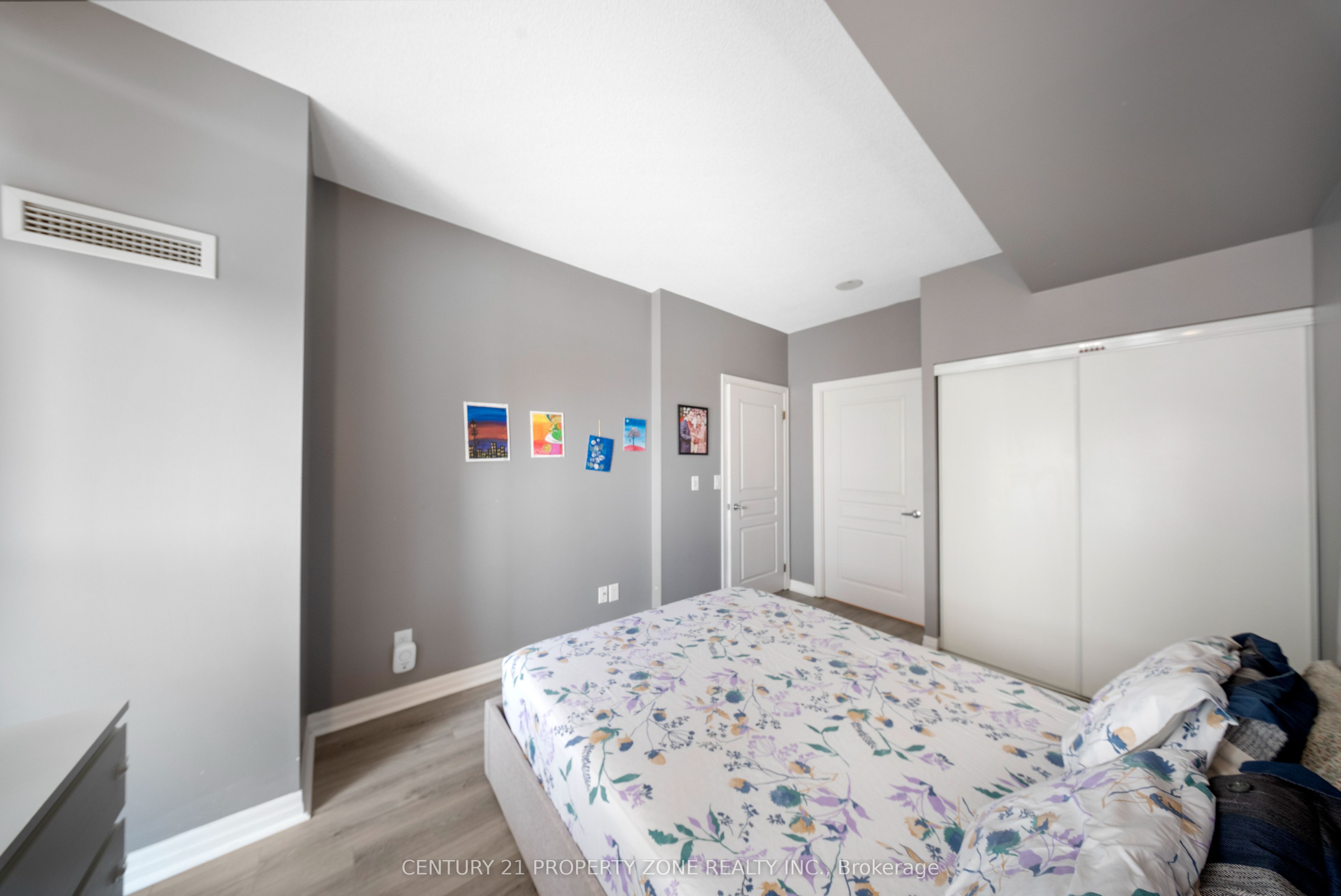 225 Webb Drive 2210 Property Photo 19