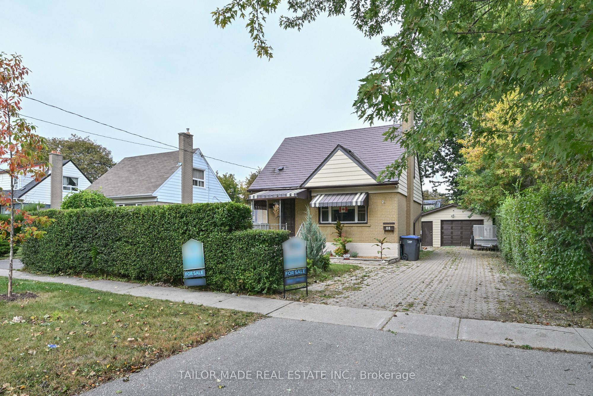 88 Mccaul Street Property Photo 2
