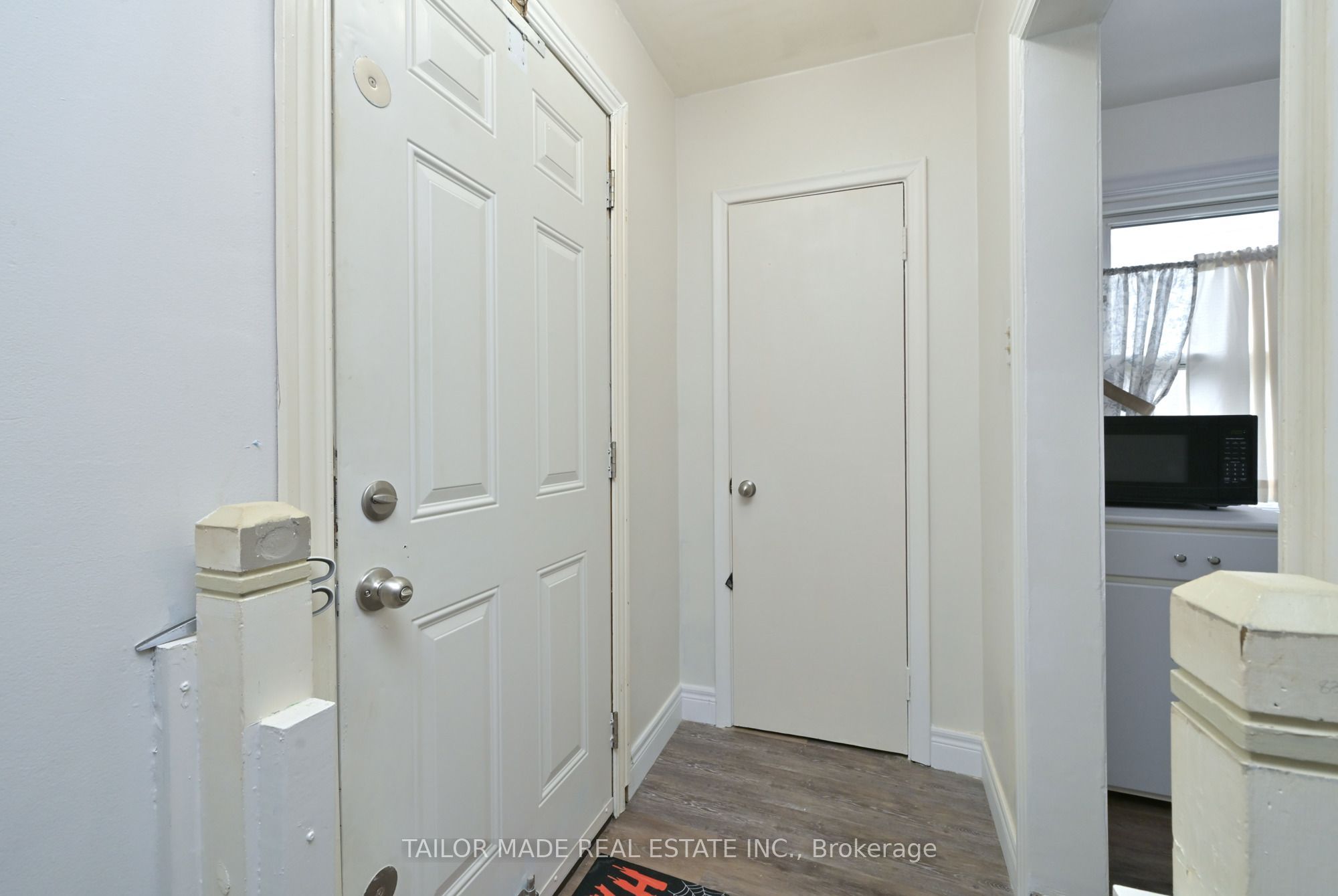 88 Mccaul Street Property Photo 3
