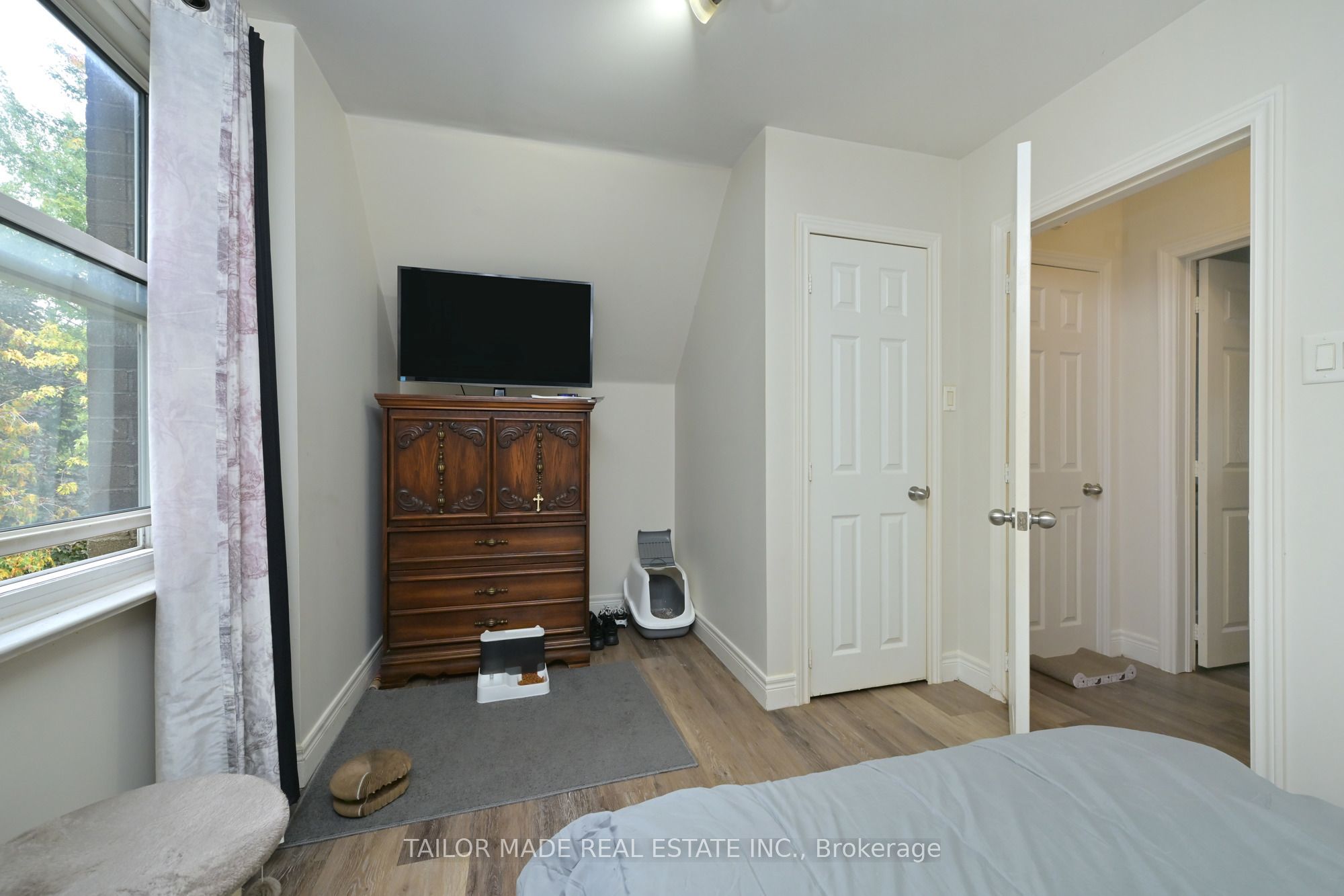 88 Mccaul Street Property Photo 15