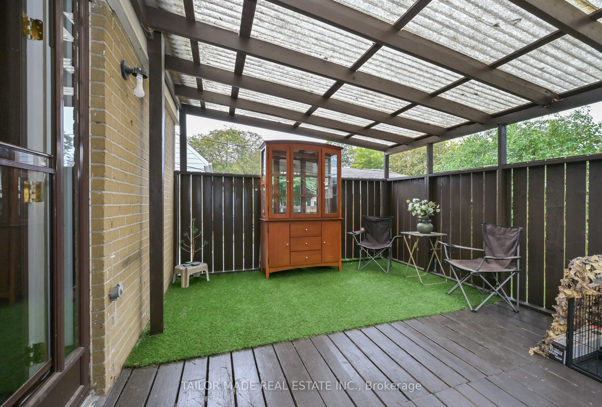 88 Mccaul Street Property Photo 18