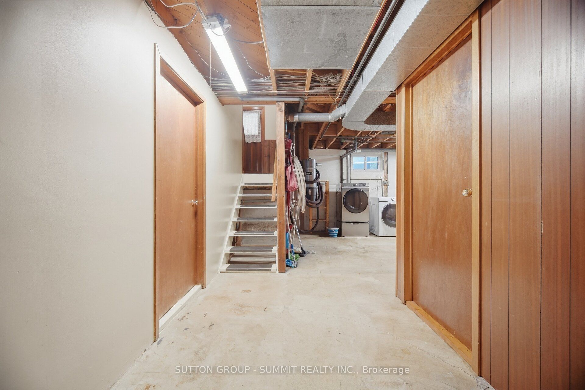 6543 Ninth Line Property Photo 15