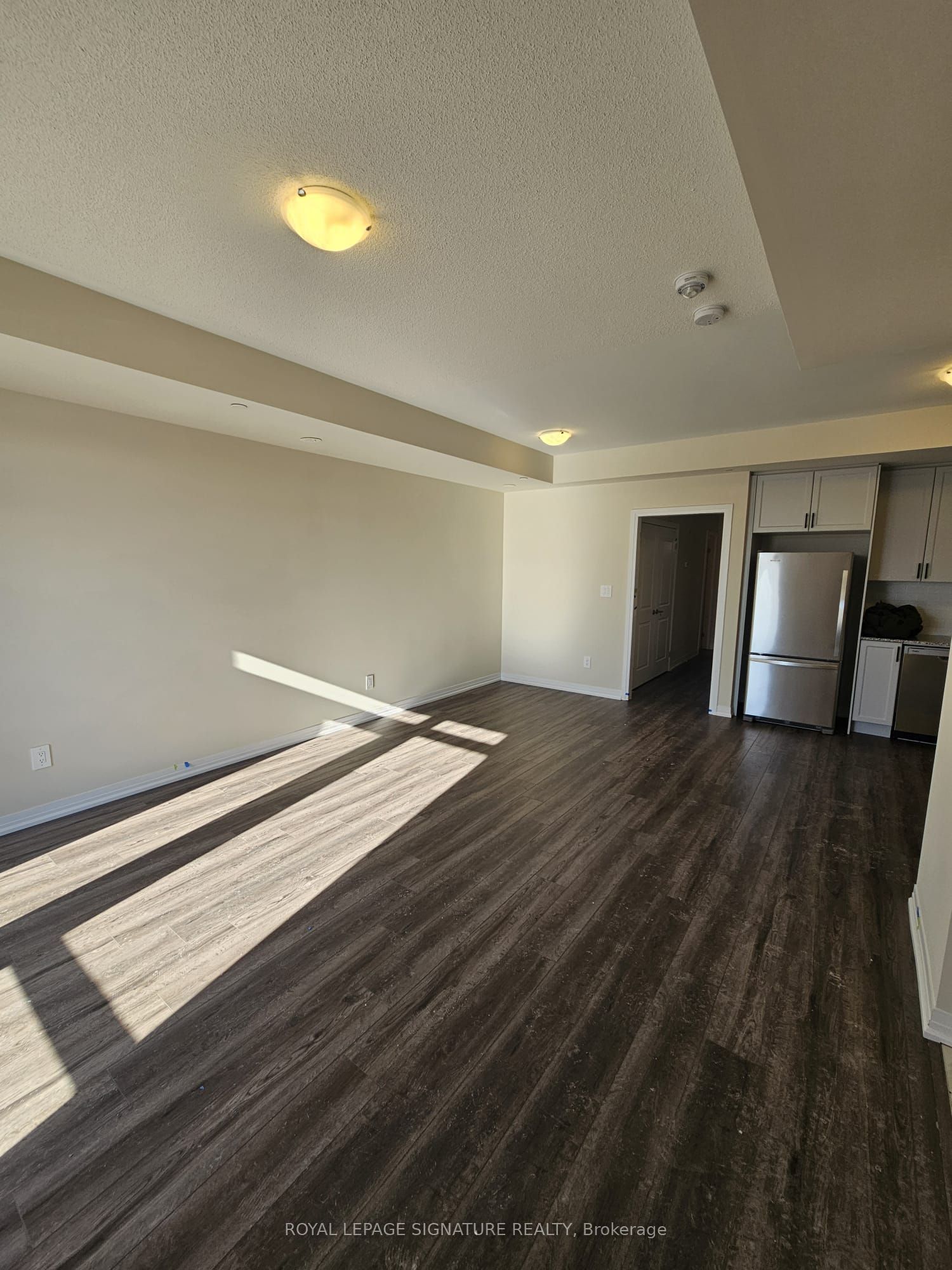 1589 Rose Way 121 Property Photo 3