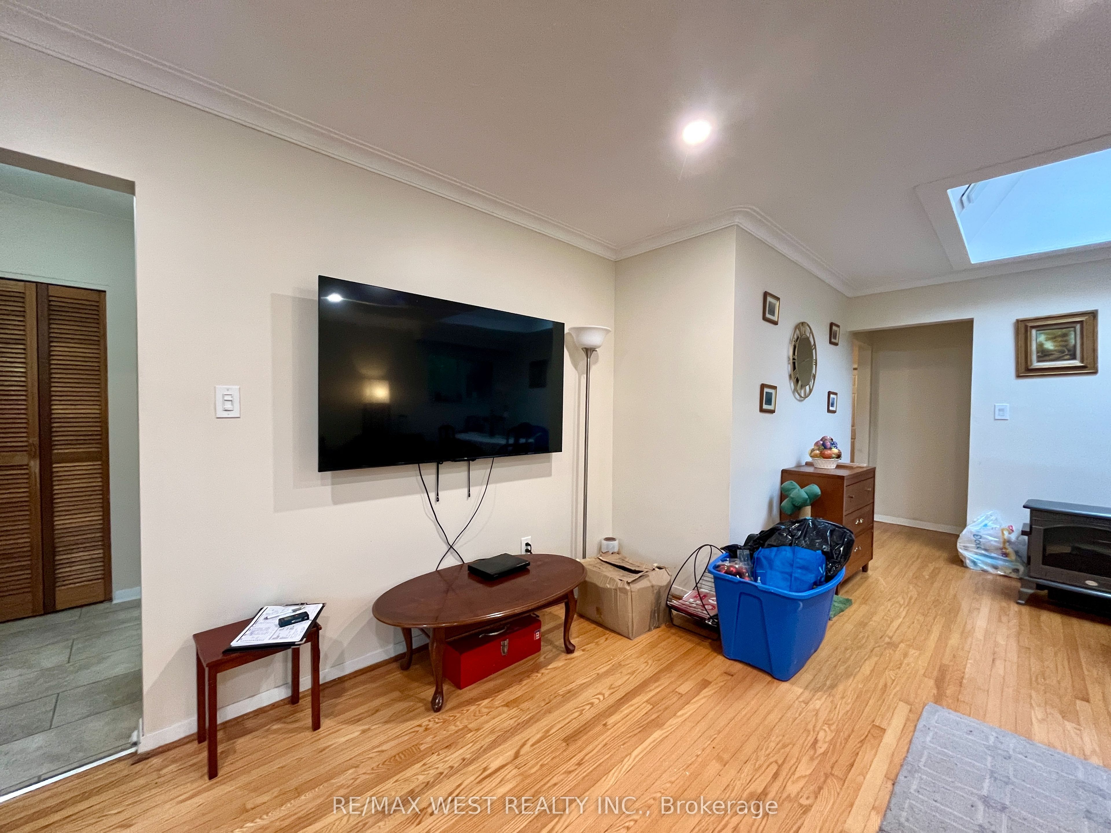 49 Braddock Road Property Photo 5