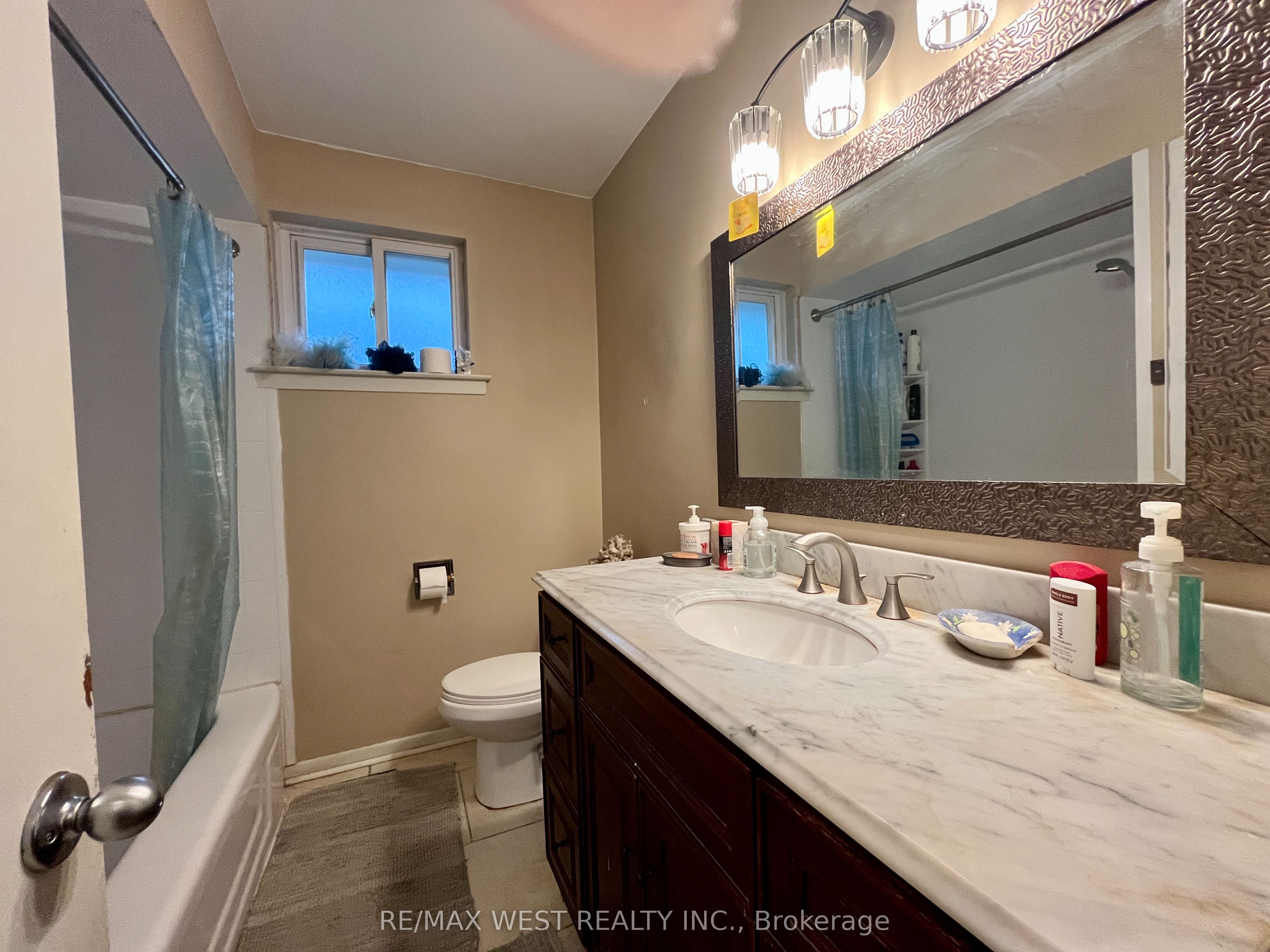 49 Braddock Road Property Photo 10