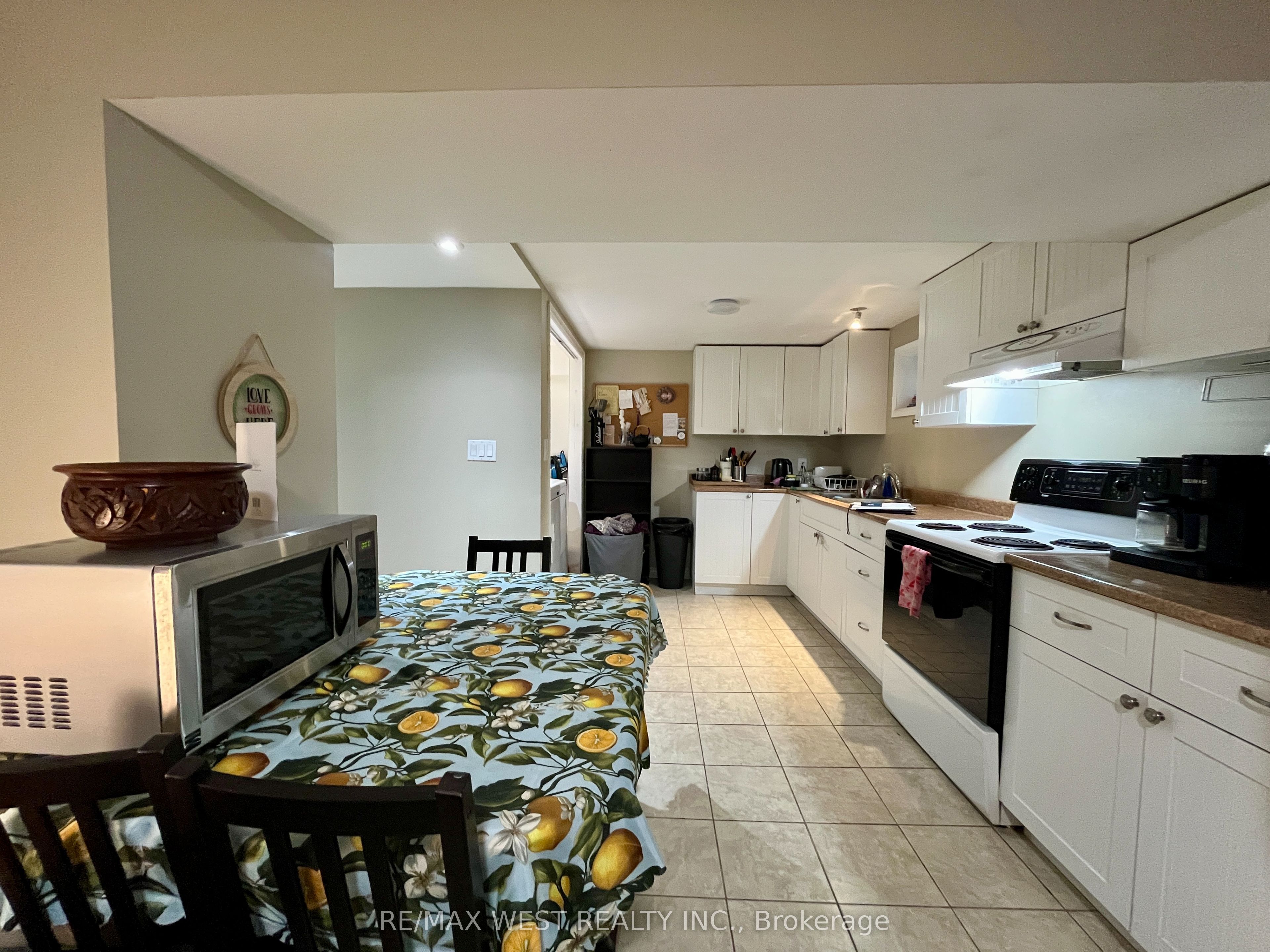 49 Braddock Road Property Photo 15