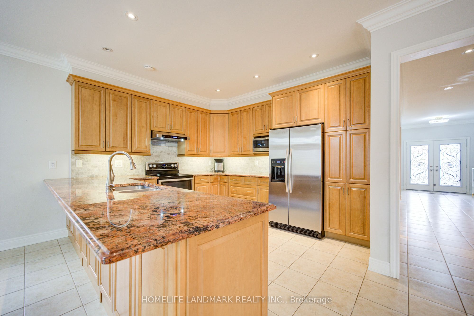 2323 Awenda Drive Property Photo 17