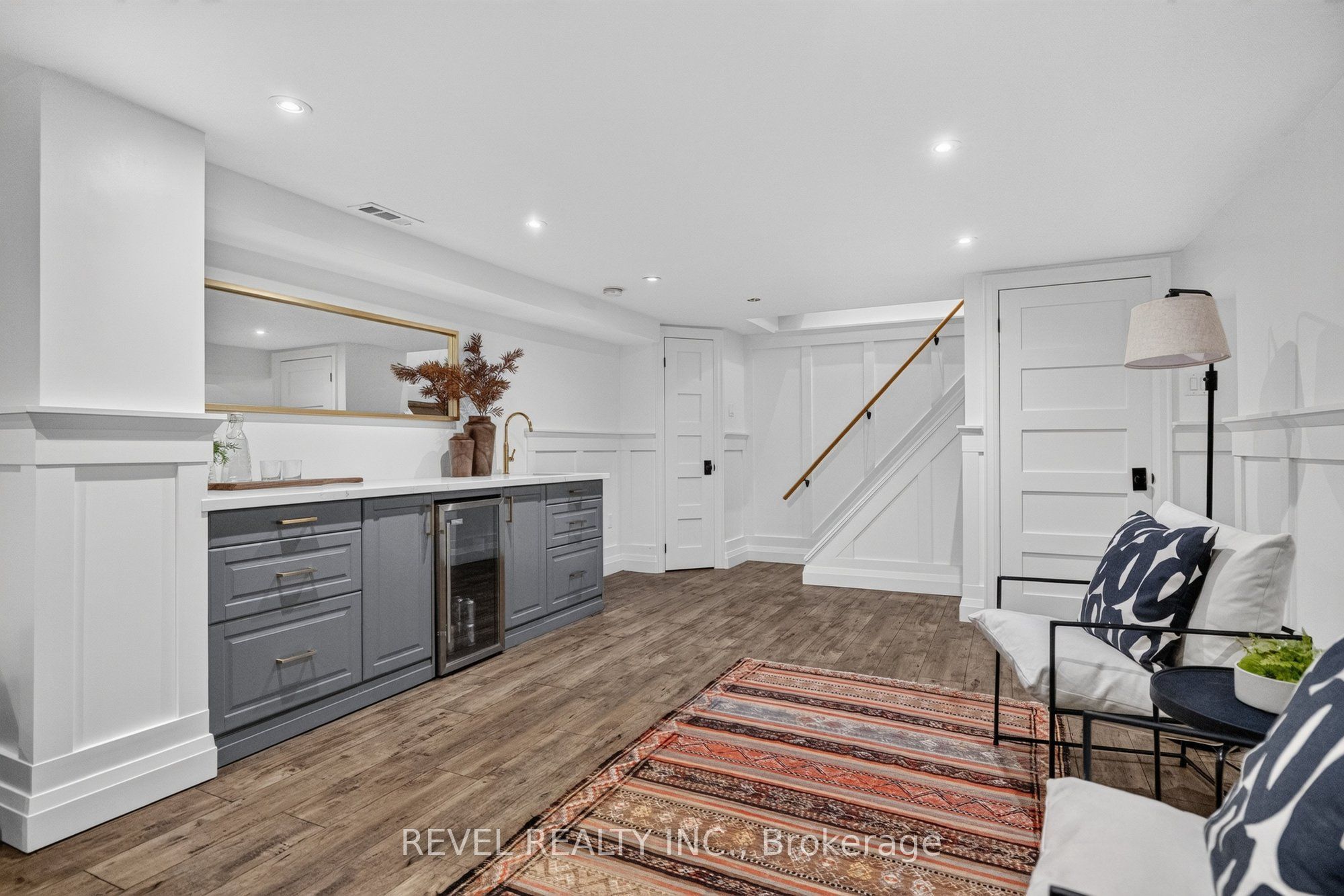 100 Robinwood Crescent Property Photo 36