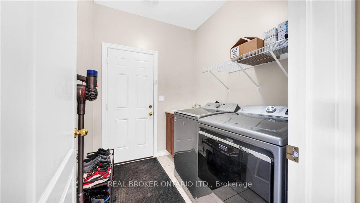 636 Serafini Crescent Property Photo 20