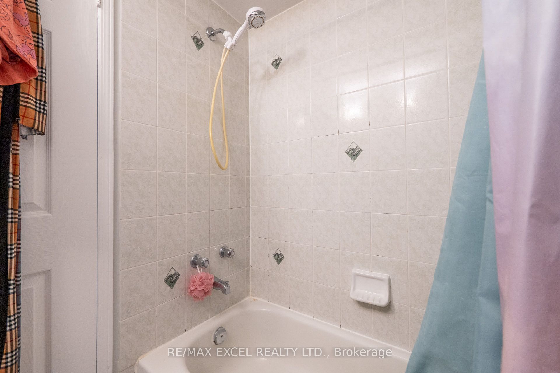 5146 Porter Street Property Photo 36
