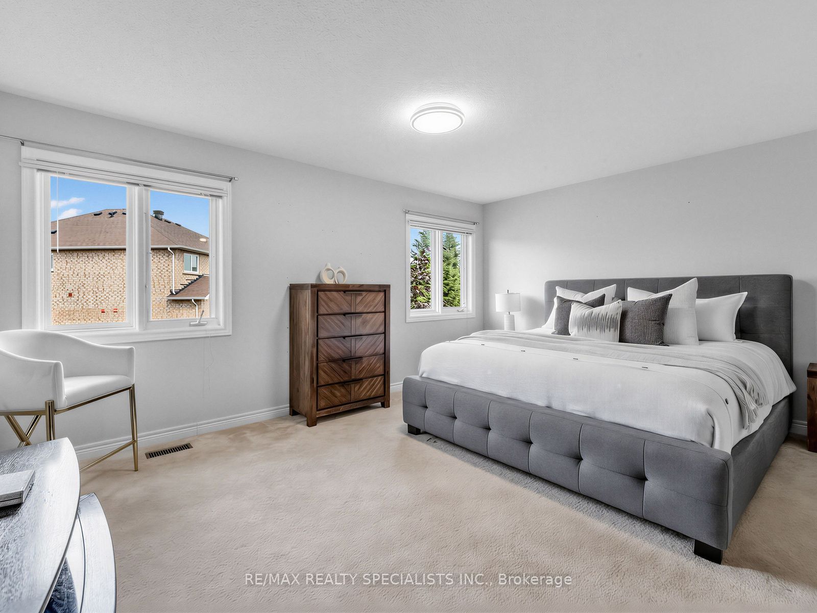 491 Willmott Crescent Property Photo 20