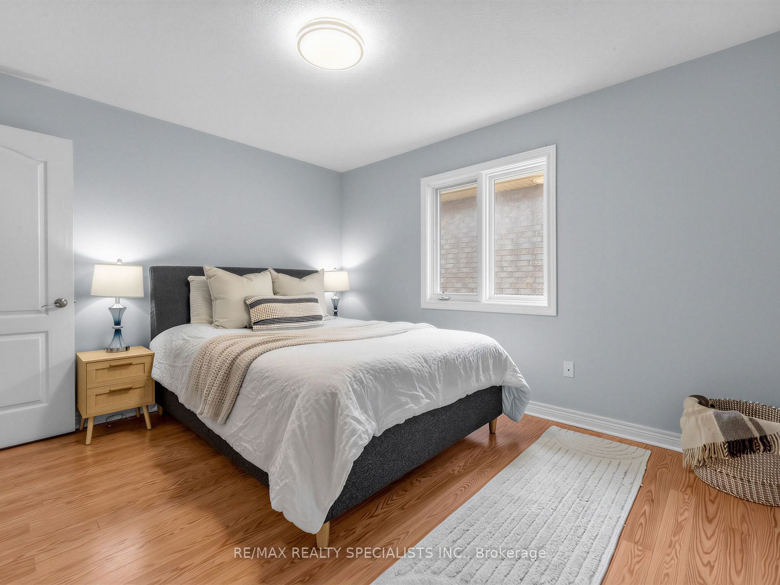 491 Willmott Crescent Property Photo 22