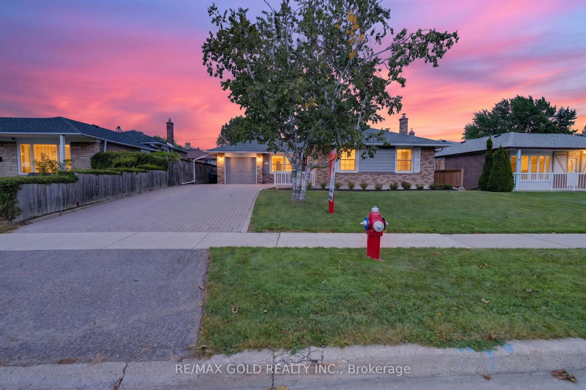 234 Avondale Boulevard Property Photo 1