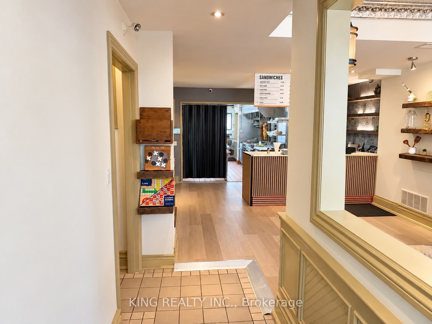 133 Jefferson Avenue Property Photo 8