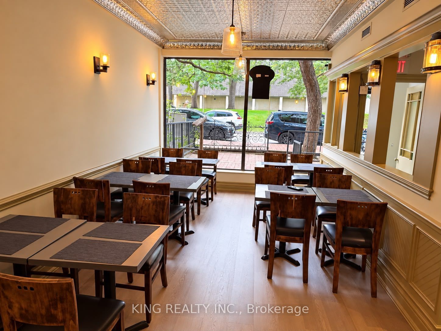 133 Jefferson Avenue Property Photo 12