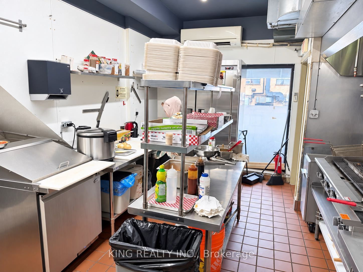 133 Jefferson Avenue Property Photo 21